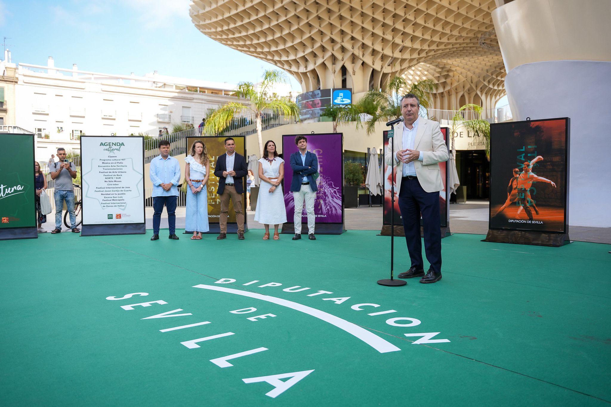 Presentación de 'Di hola a tu cultura' de la Diputación de Sevilla.