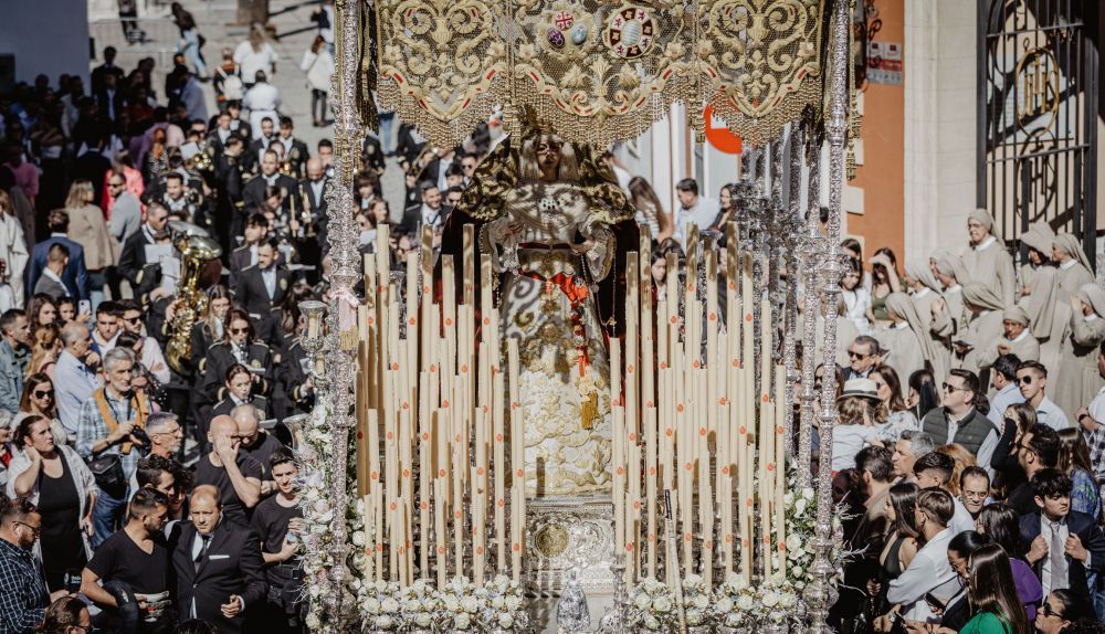 El Patrocinio el Miércoles Santo del 23 con la banda de Nuestra Señora del Rosario de El Cuervo.