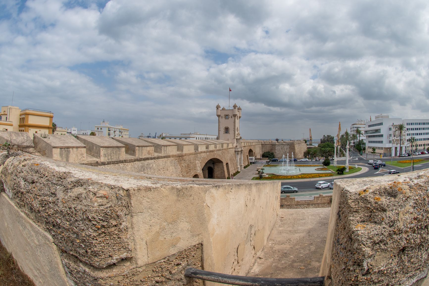 Panorámica de las Puertas de Tierra 