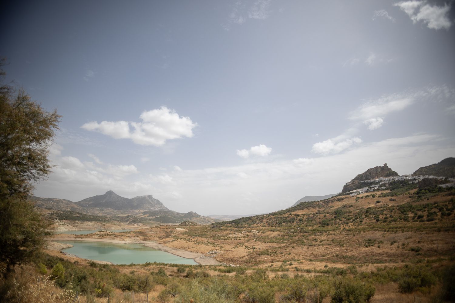 El pantano de Zahara de la Sierra, en una fotografía de hace unas semanas.