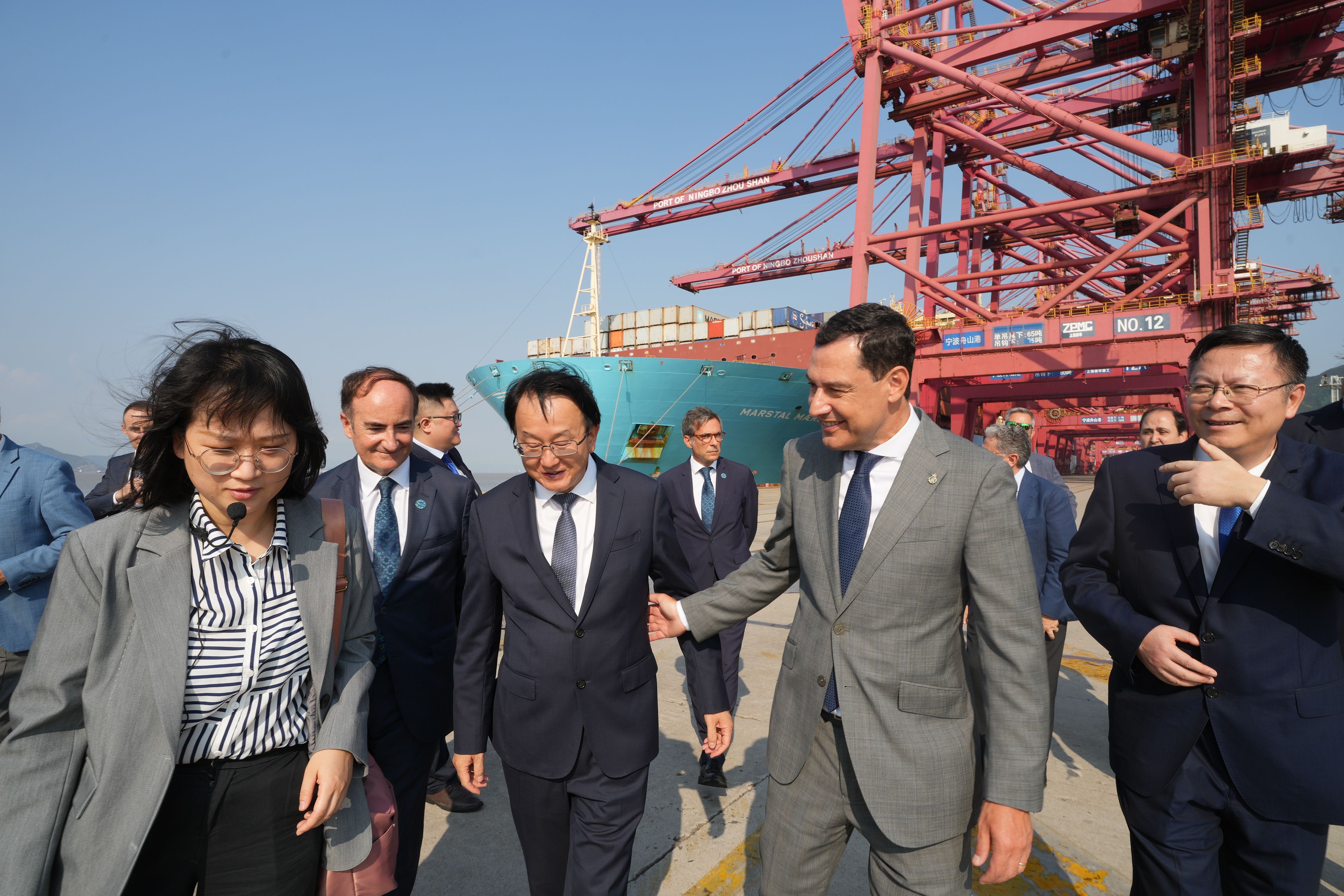 El presidente de la Junta de Andalucía, este domingo en China.