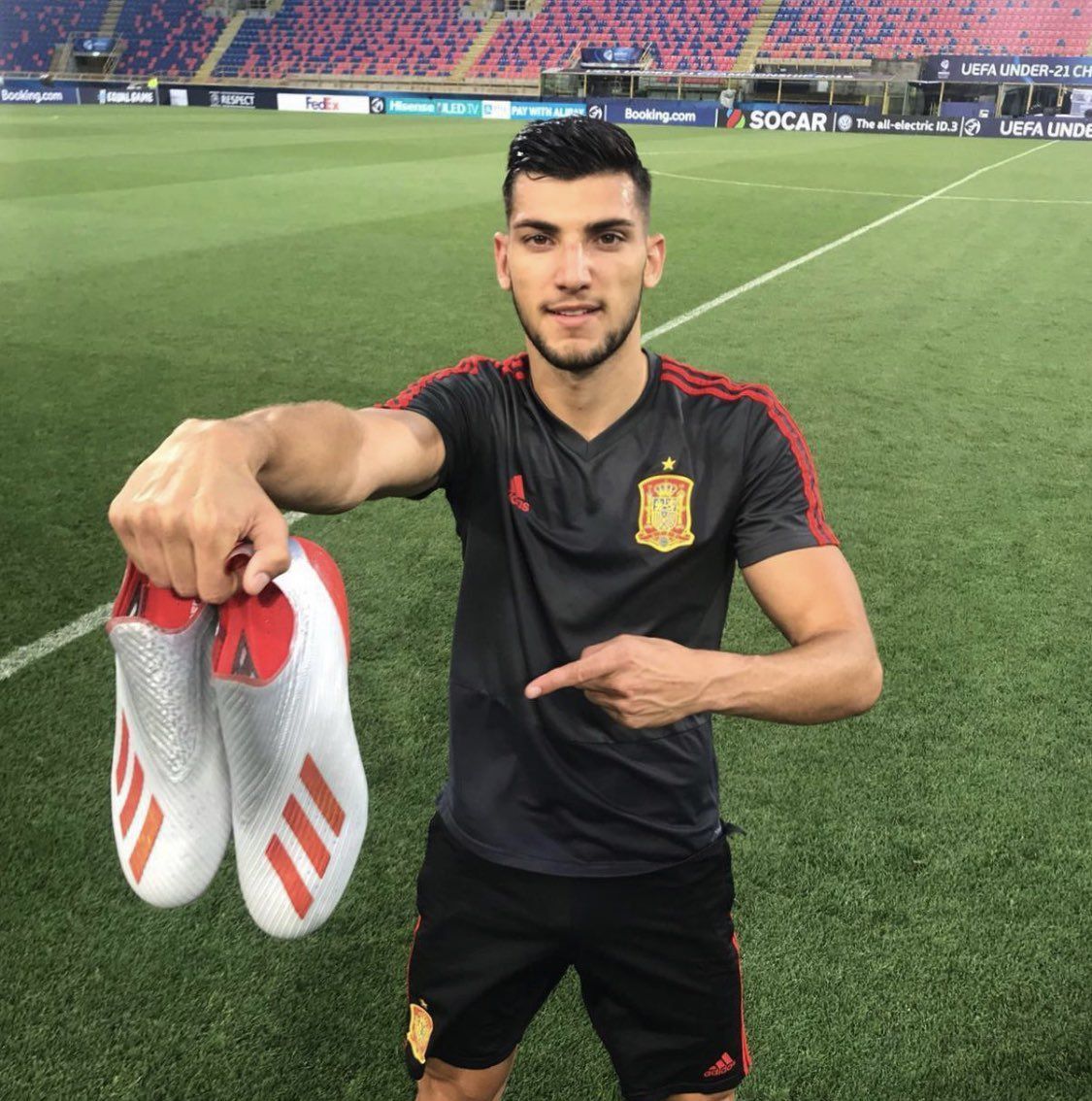 Rafa Mir en una fotografía de archivo con la Selección española.