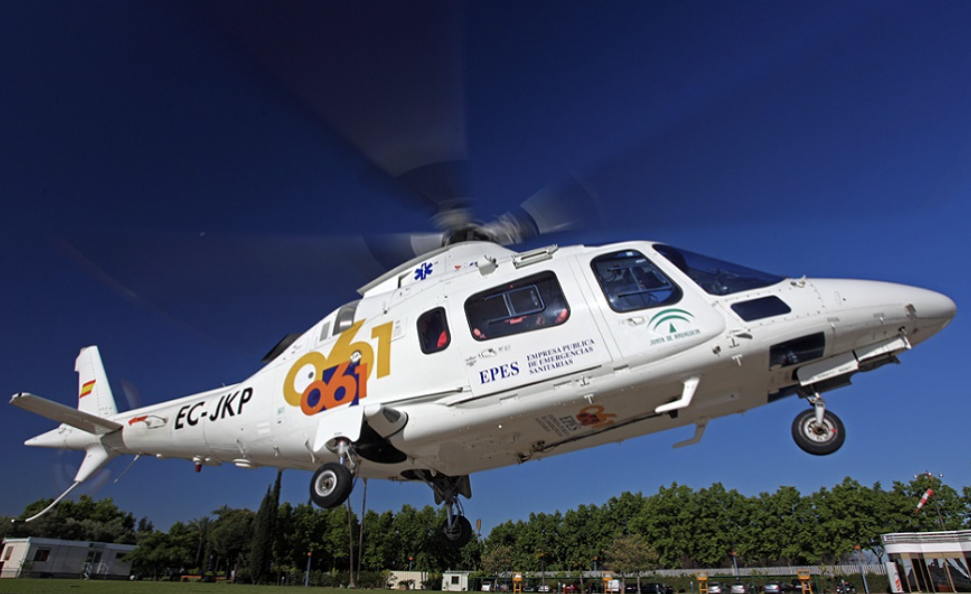 Helicóptero de la Empresa Pública de Emergencias Sanitarias.