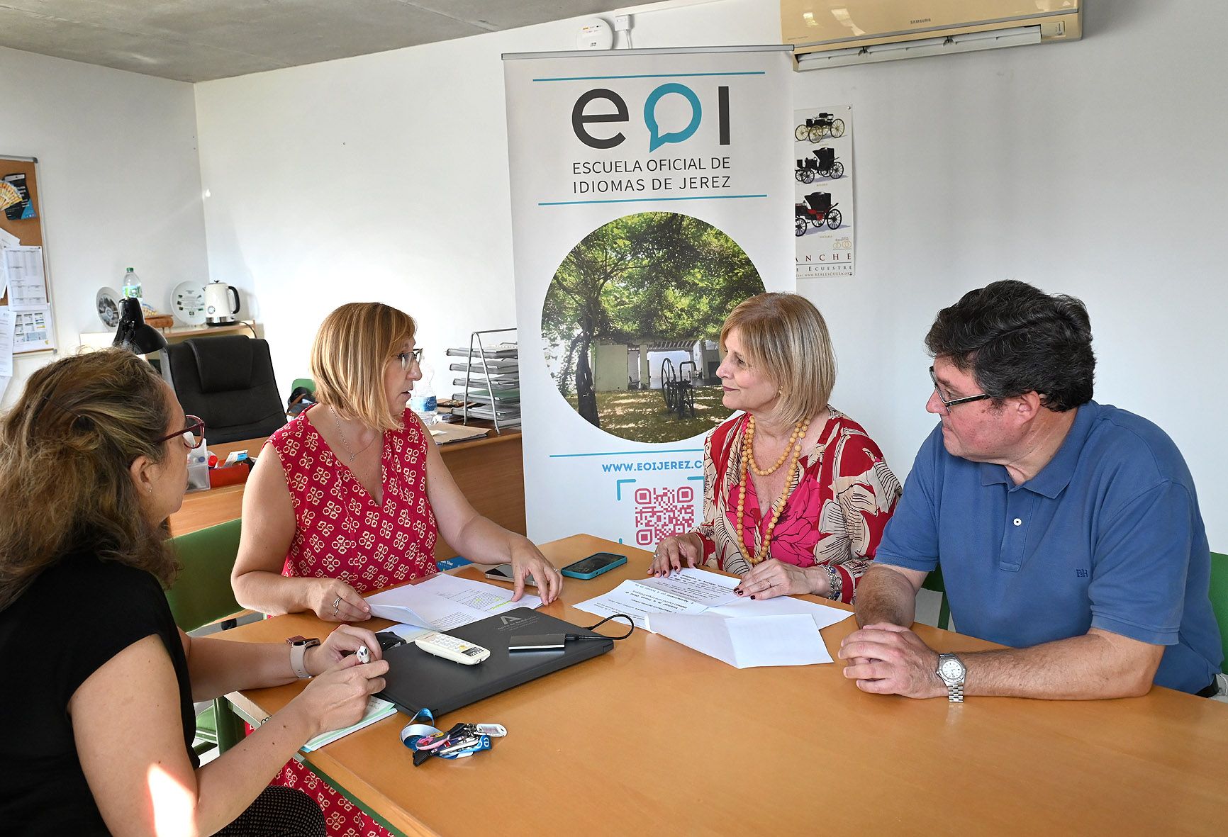 La reunión celebrada en la EOI de Jerez entre Ayuntamiento y directora del centro.