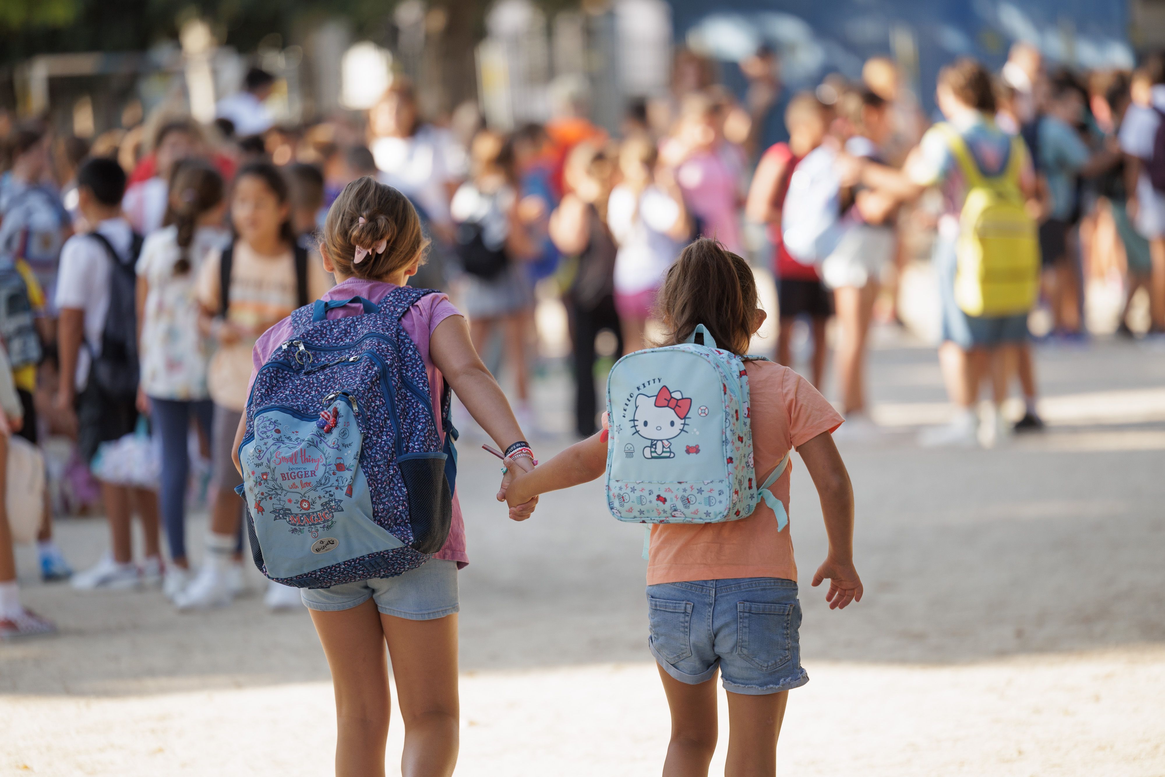 Una instantánea de la vuelta al cole en el CEIP Elio Antonio de Nebrija de Jerez.