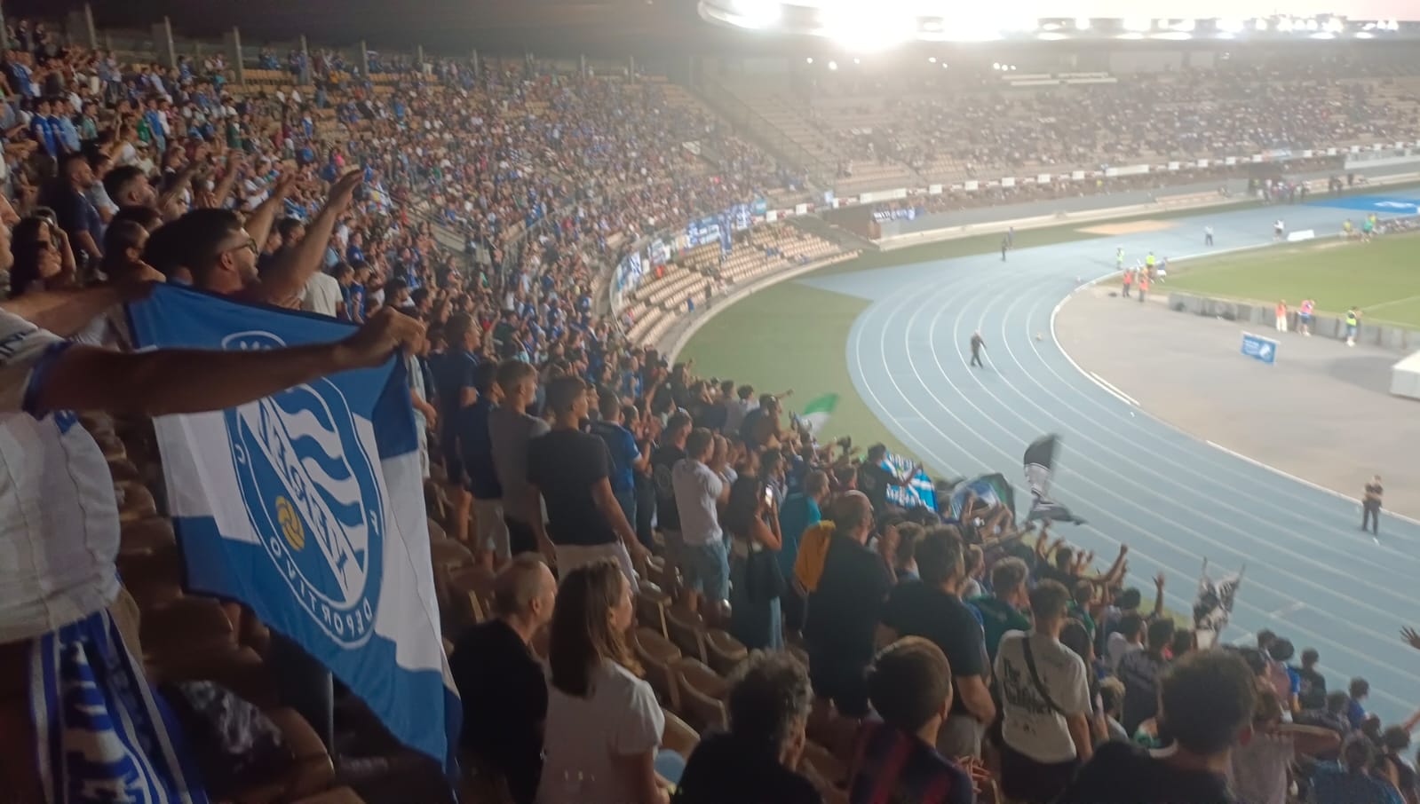 La afición del Xerez Deportivo FC, en Chapín.