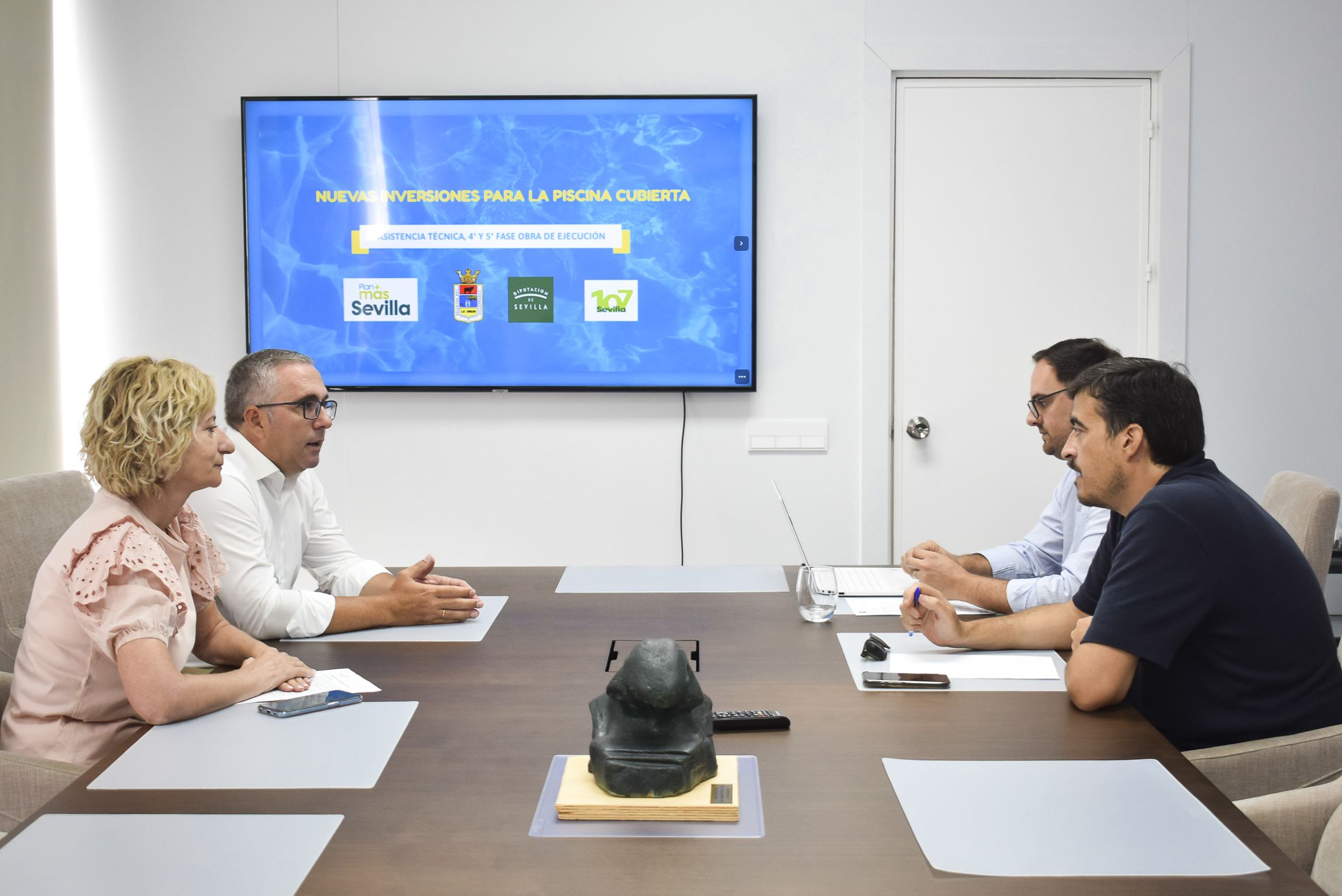 La reunión del Ayuntamiento de Los Palacios con los técnicos de Diputación de Sevilla.