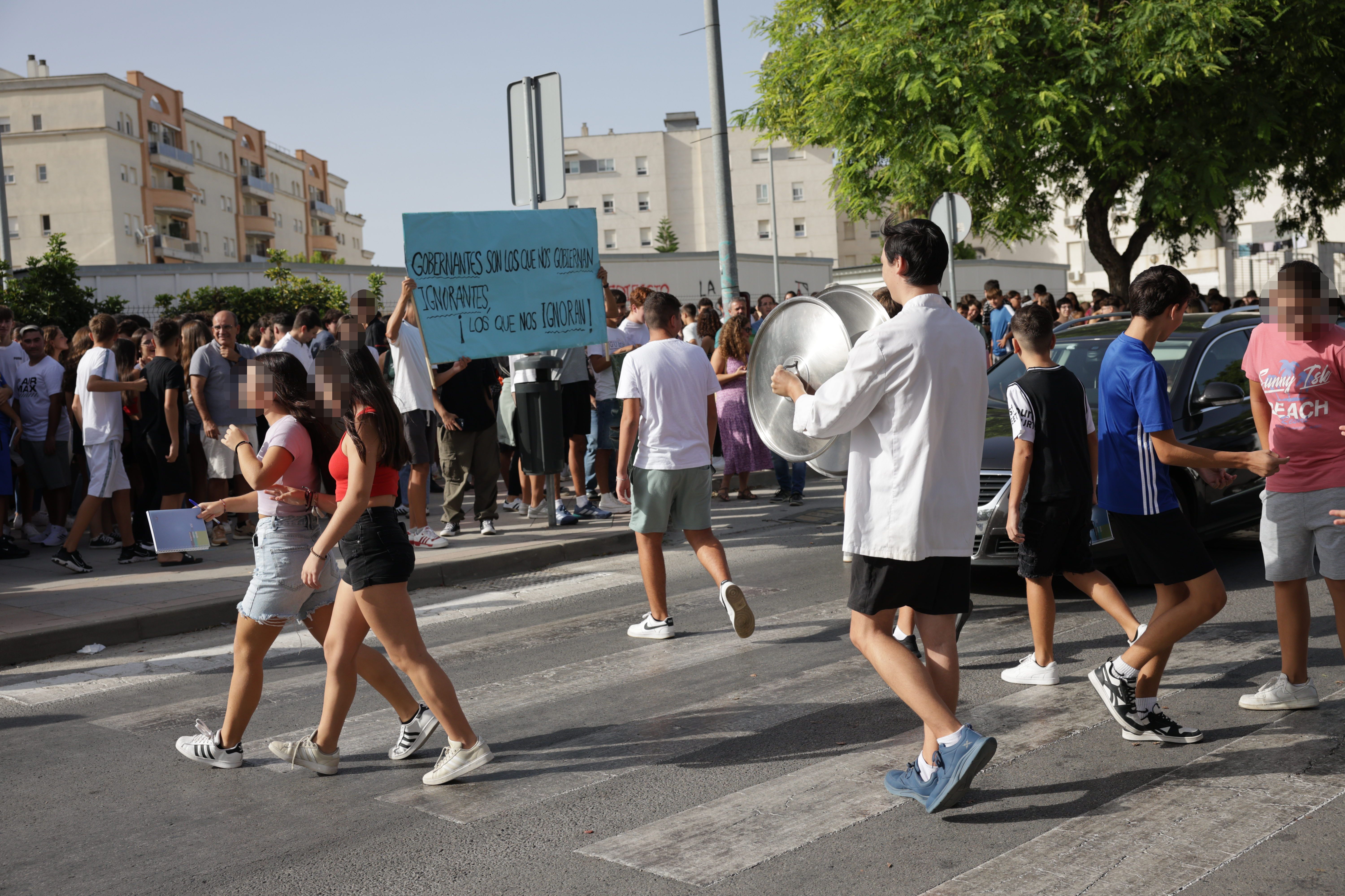 Uno de los momentos de la protesta en este instituto de Jerez.