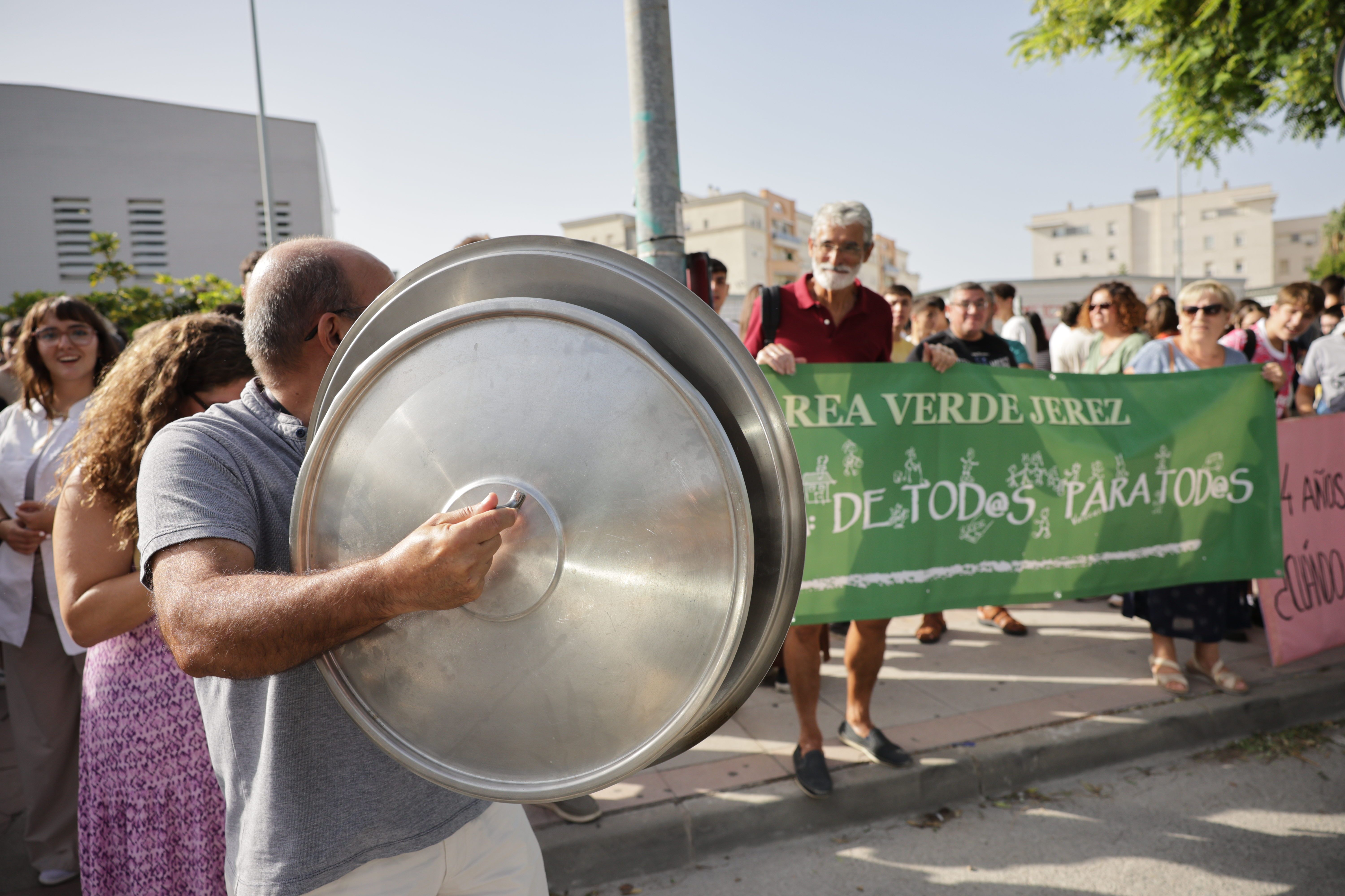 La Marea Verde de Jerez, presente en la concentración.