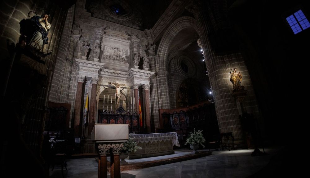 Así es la nueva iluminación interior de la Catedral de Jerez