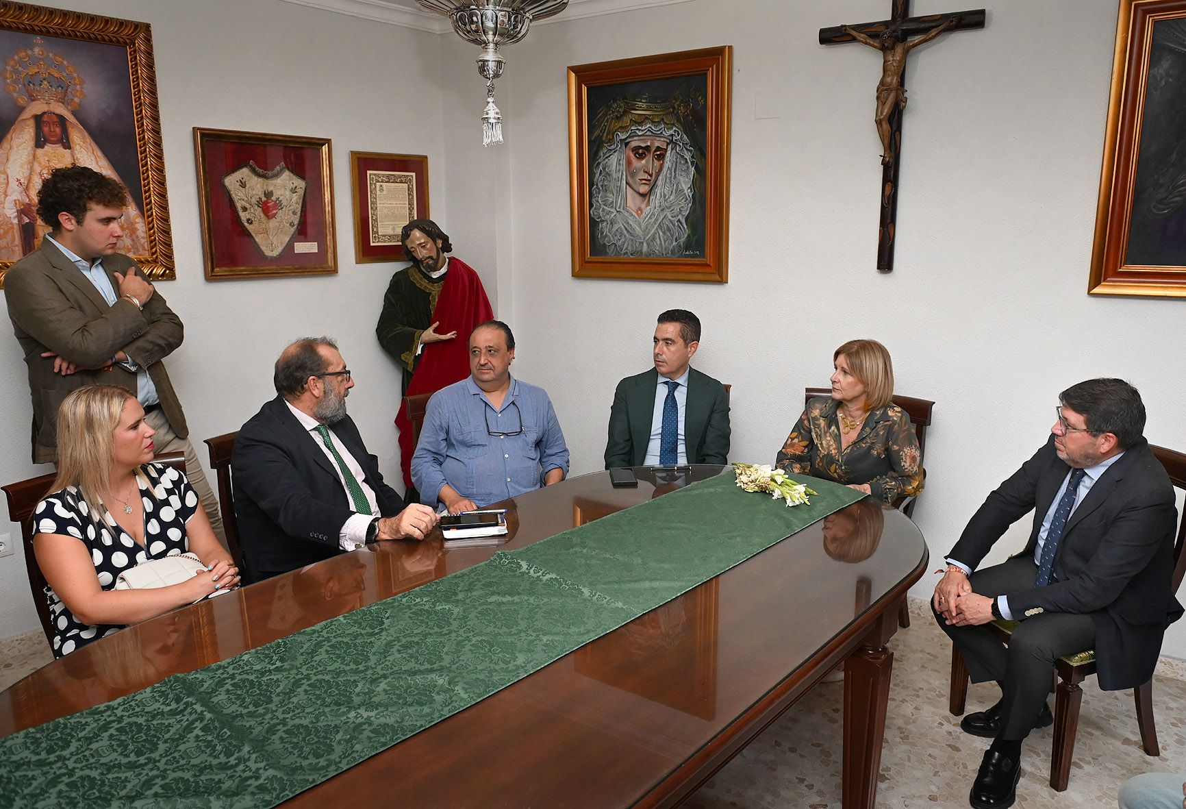 Reunión ente Gobierno local y la Hermandad de La Yedra.