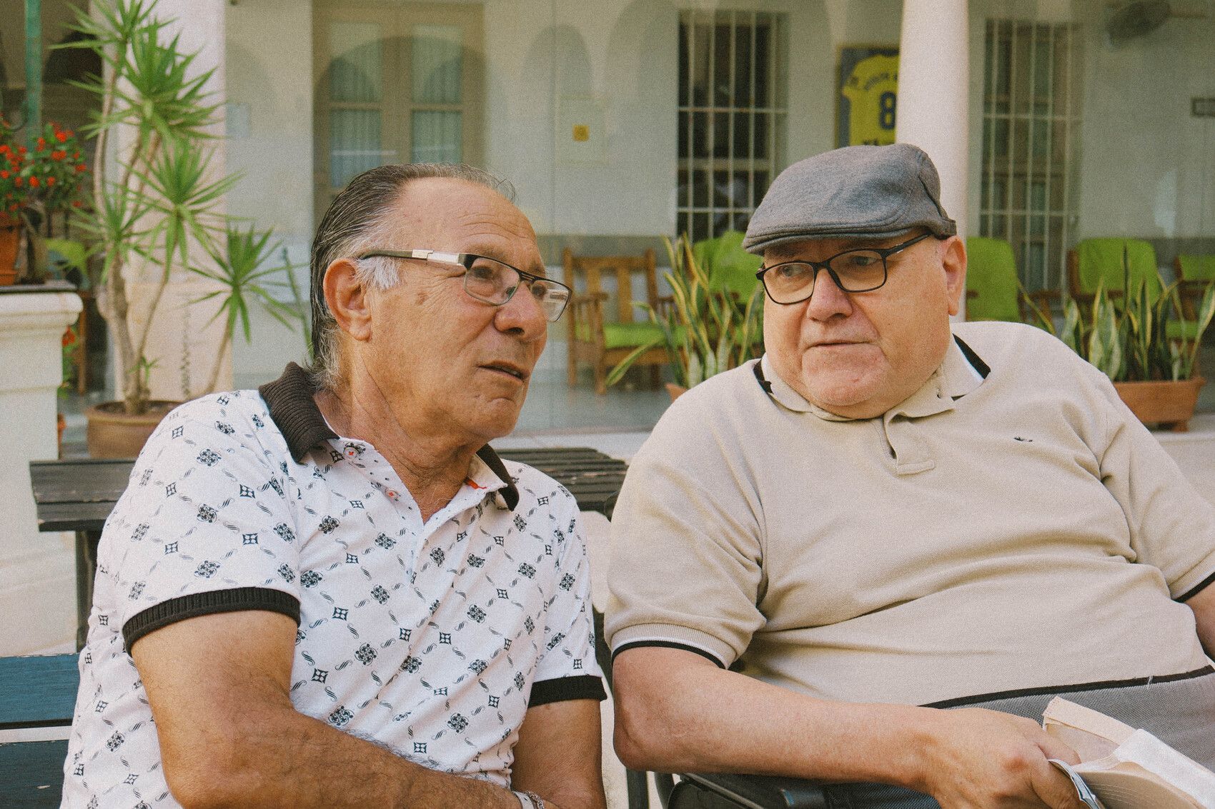 Paco Baena, junto al abuelo que reconoció a la leyenda cadista.