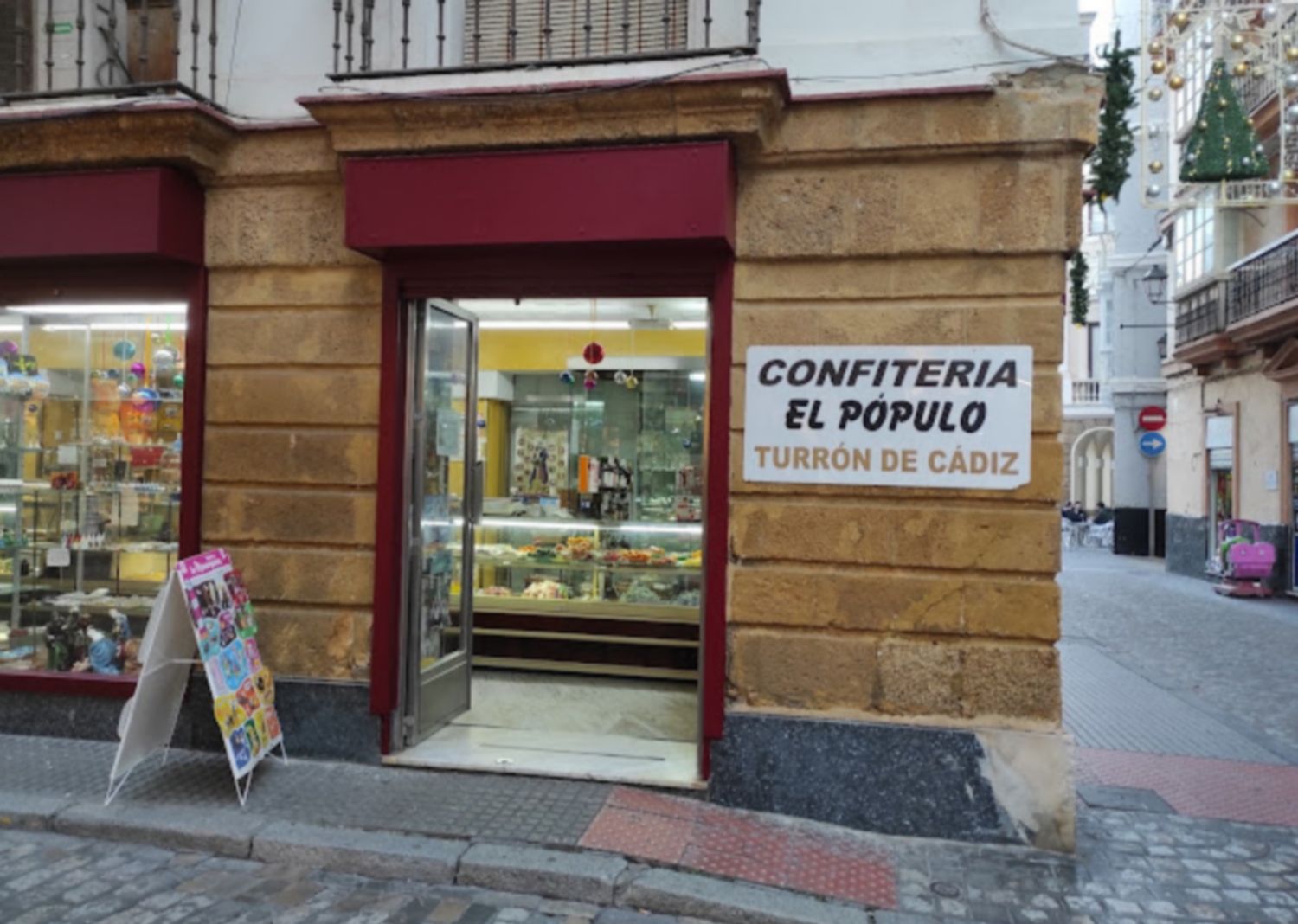 Una imagen de la confitería El Pópulo de Cádiz.