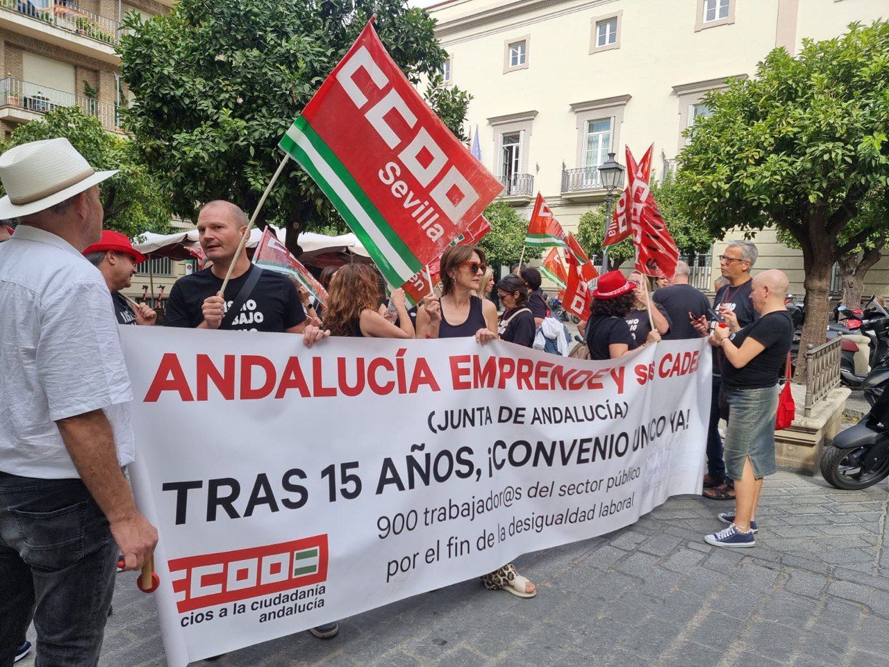 Delegados de CCOO en Andalucía Emprende, Fundación Pública Andaluza, se han vuelto a movilizar.