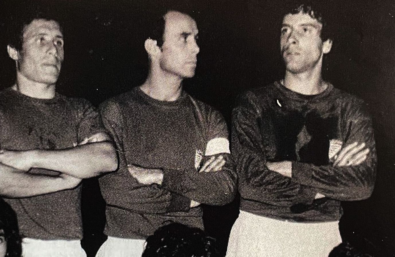 José Carlos Trasante, último por la derecha en la foto de la plantilla del Xerez CD 1977/1978, junto a Agustín Piñero y Pepe Ravelo, a su izquierda.