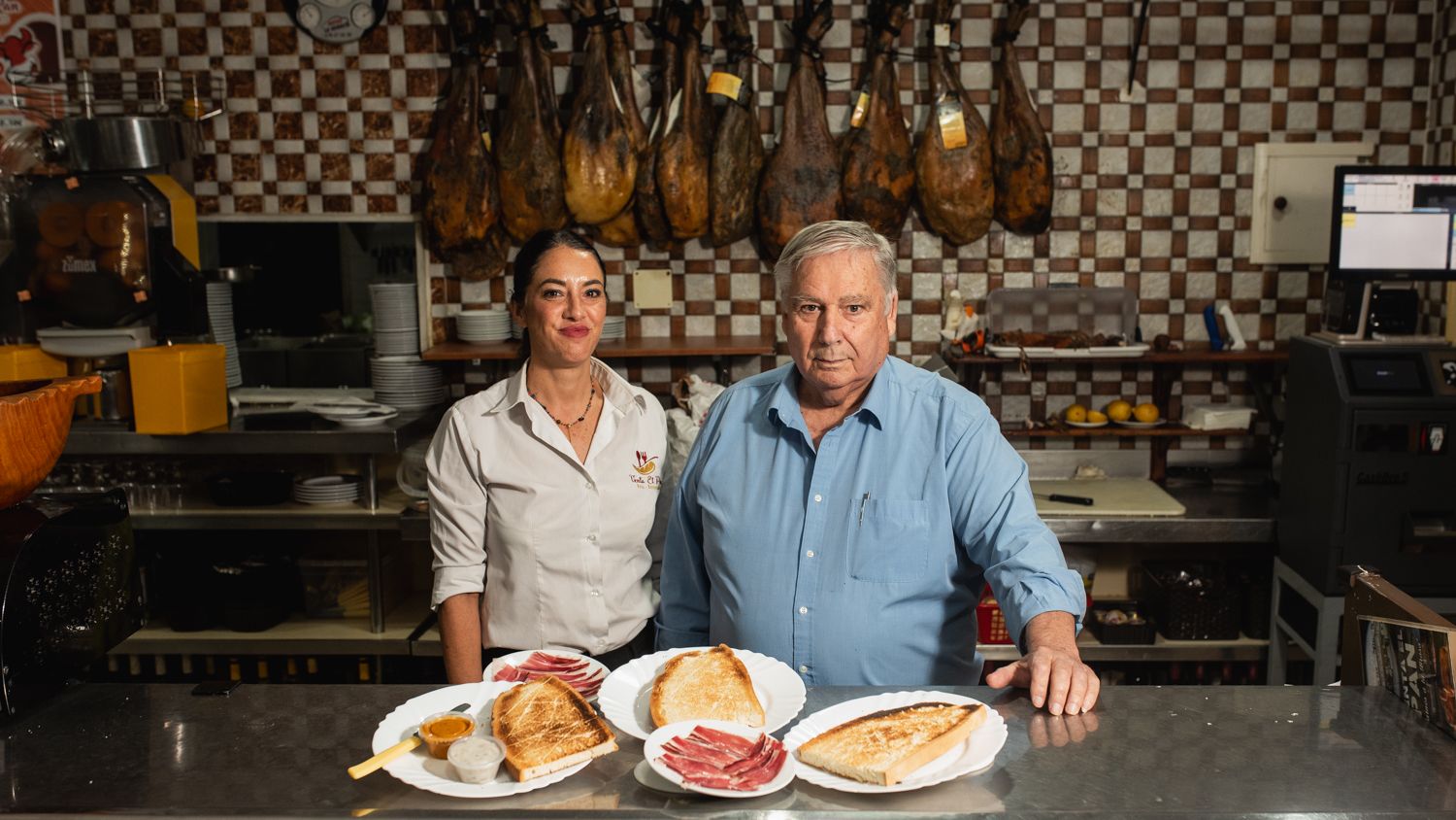 Los desayunos de la venta El Pan tienen difícil competencia.