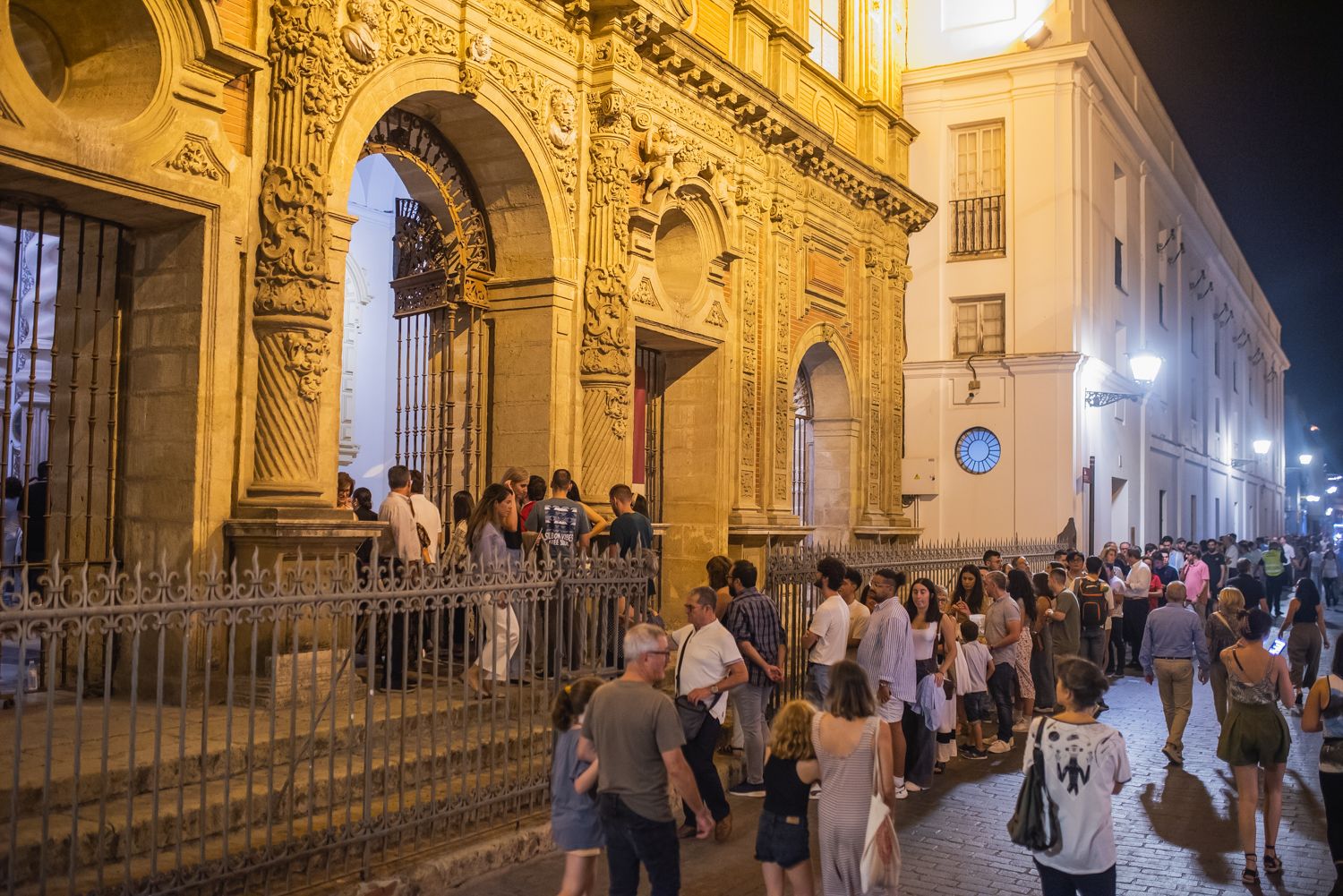 La Noche en Blanco de Sevilla, en imágenes.