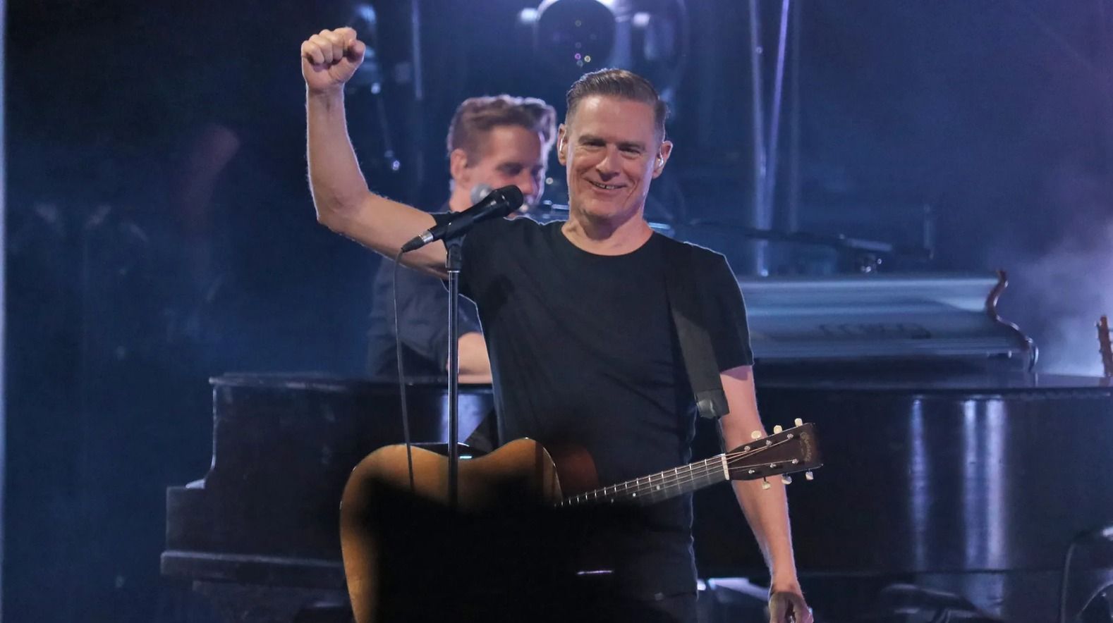 Bryan Adams dará un concierto en Sevilla.