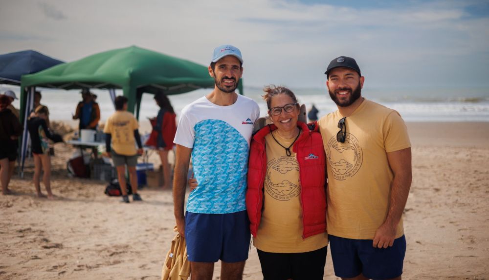 Fabio, Isabel y Gonzalo, portugueses observadores del proyecto.