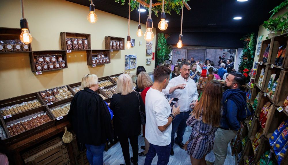 Aspecto del interior de la tienda en calle José Luis Díez.