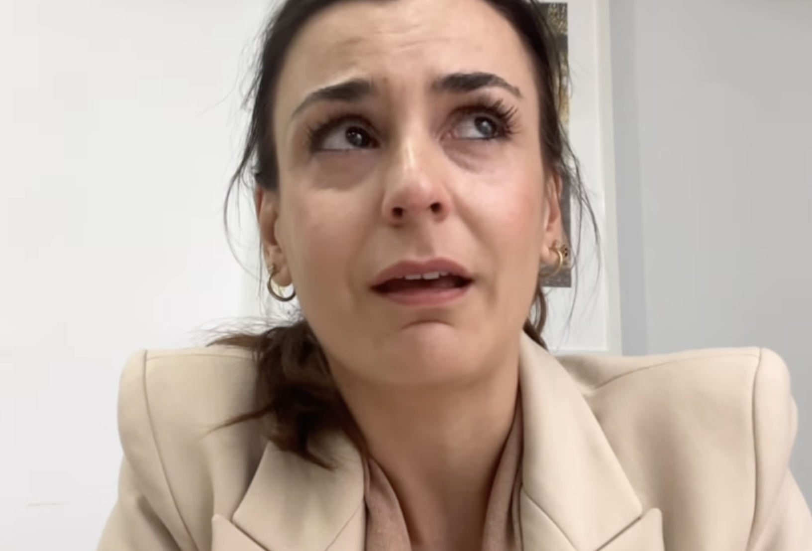 Lola Rebollo, creadora de la marca Iló-Liló, en el vídeo donde denuncia el robo de la producción.  