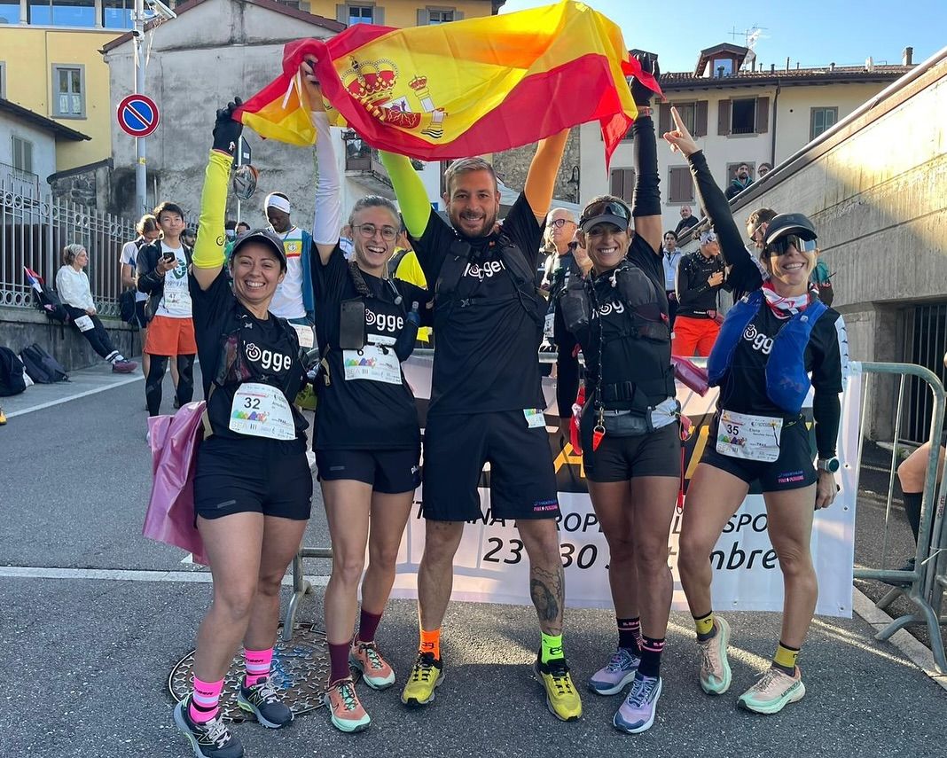 Equipo participante en el Campeonato del Mundo de Plogging en Italia.