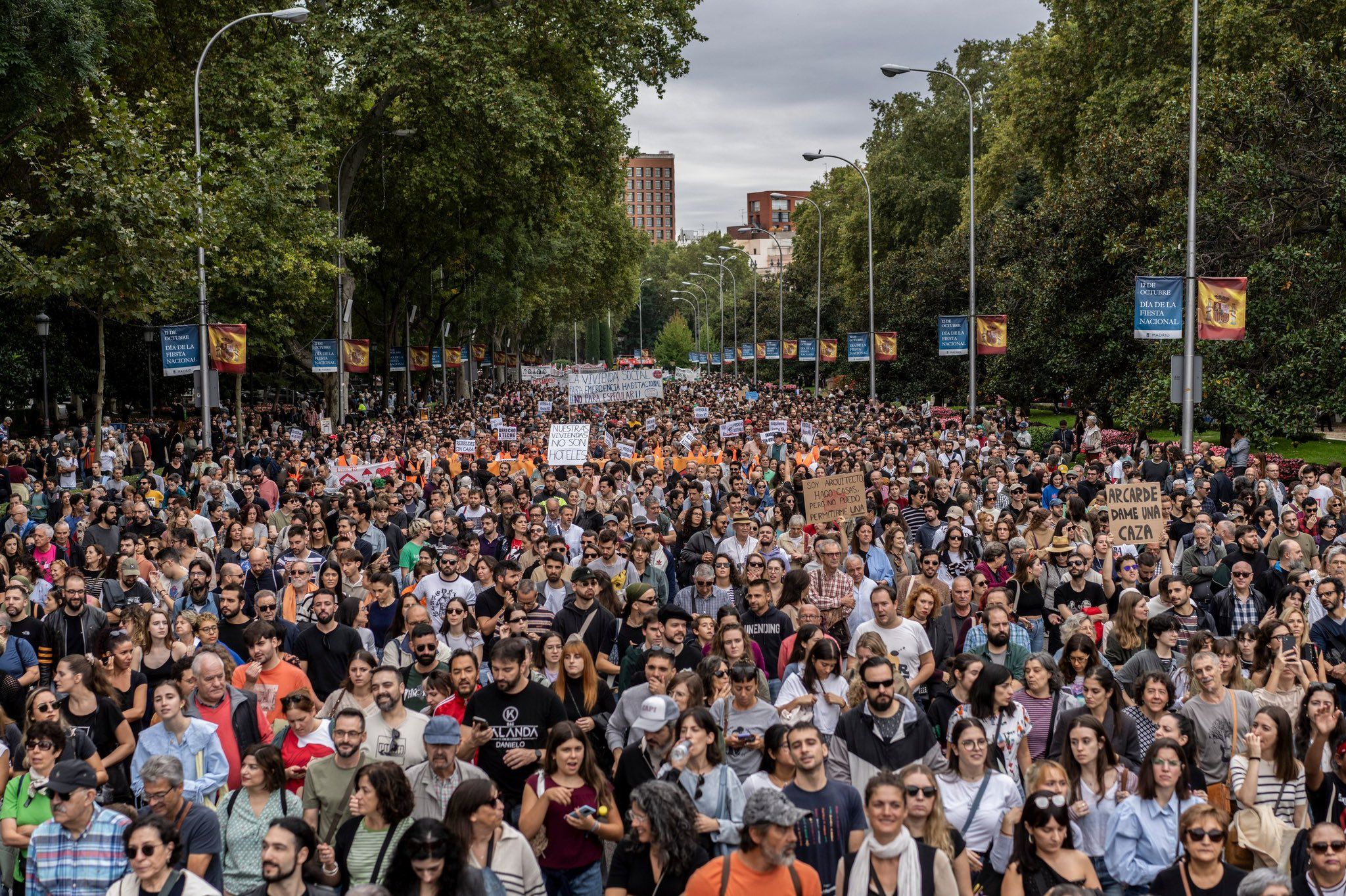 La manifestación por la vivienda de este domingo, en Madrid, en una imagen compartida por la vicepresidenta Yolanda Díaz.