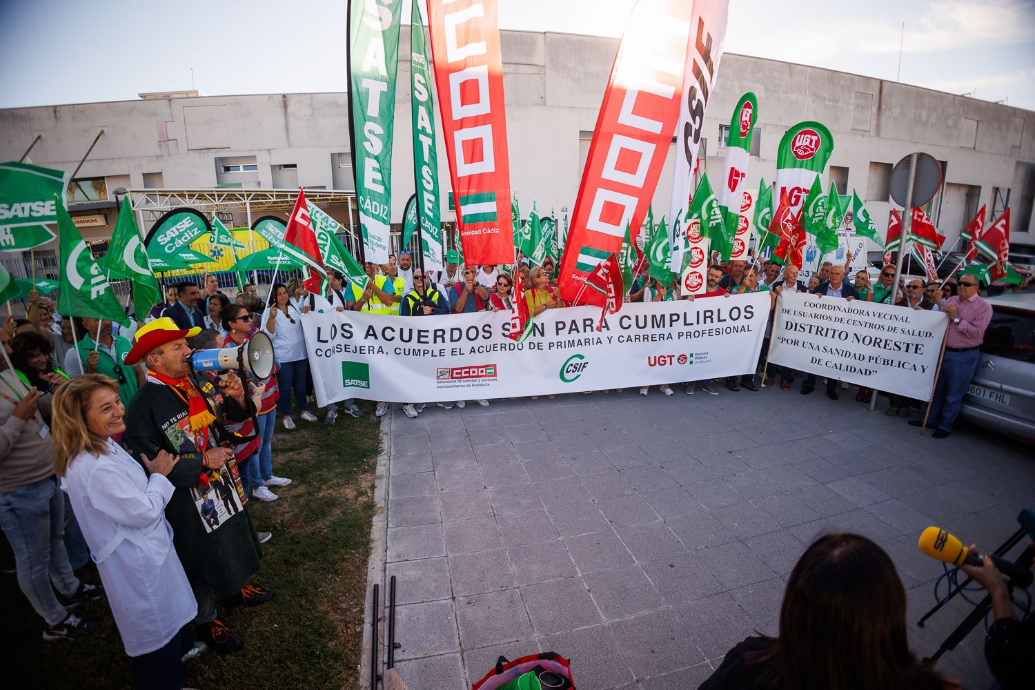 Protesta en el centro de salud de Atención Primaria de La Milagrosa de Jerez.