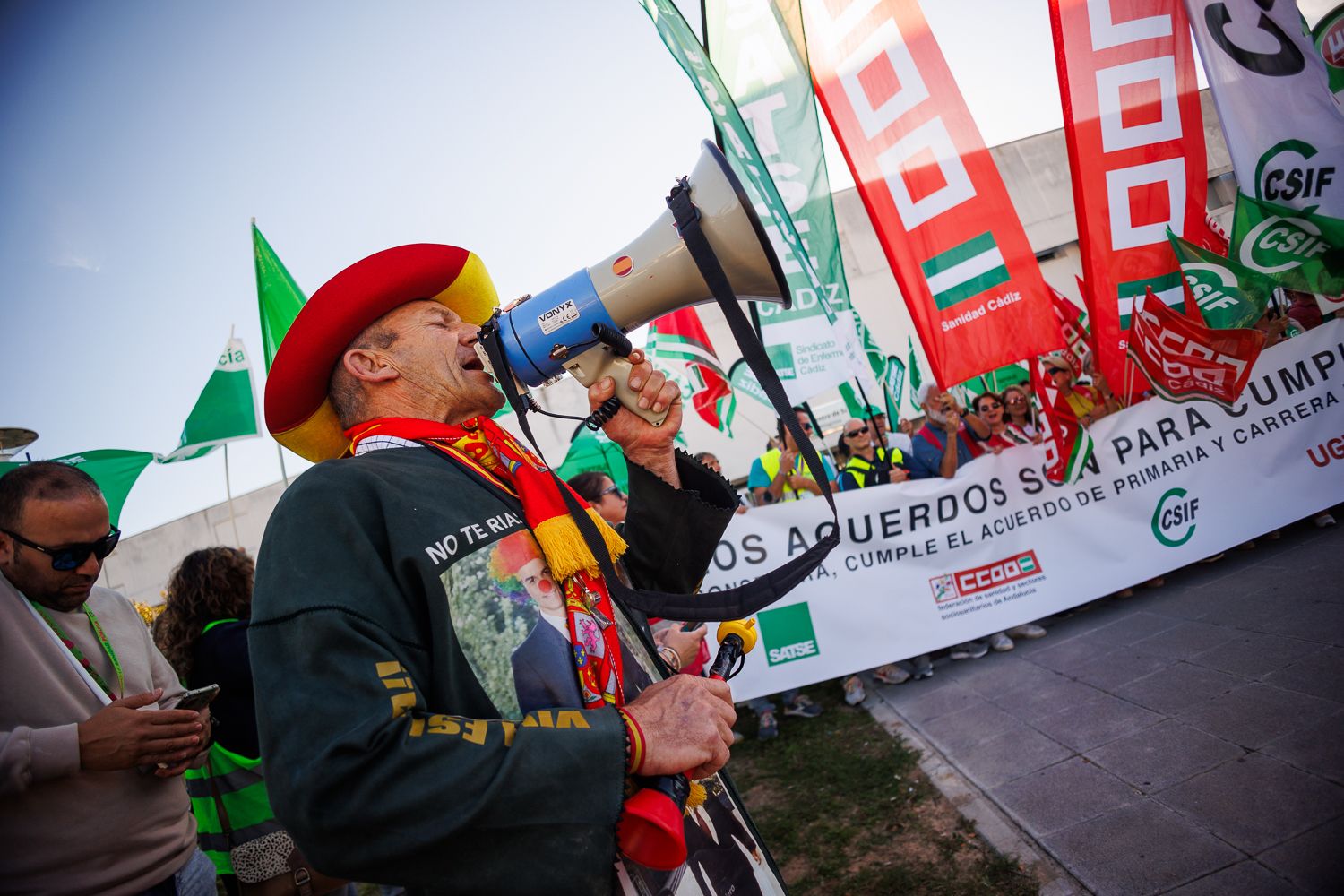 Numerosa protesta contra los "incumplimientos" del SAS.