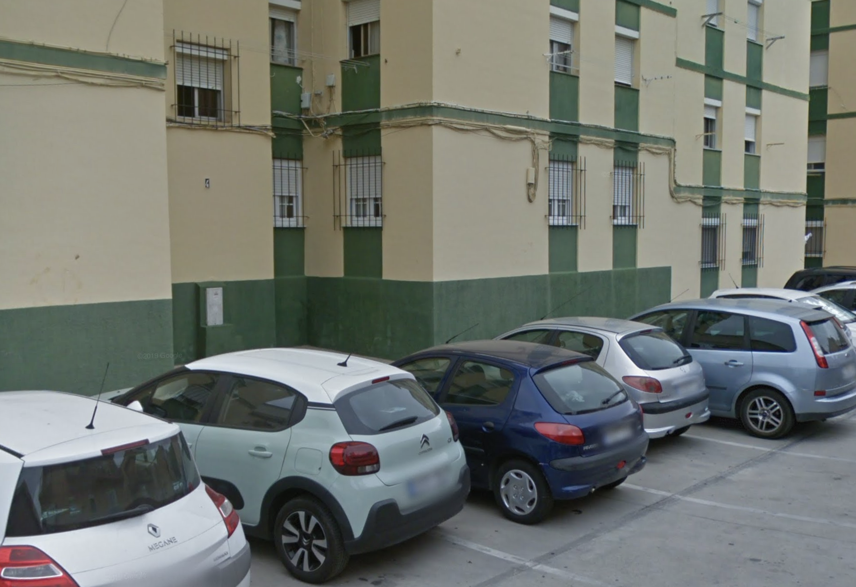 Altura de calle Sagasta con Carretas, en Puerto Real, zona aproximada en la que una vecina guardaba un aparcamiento. GOOGLE MAPS