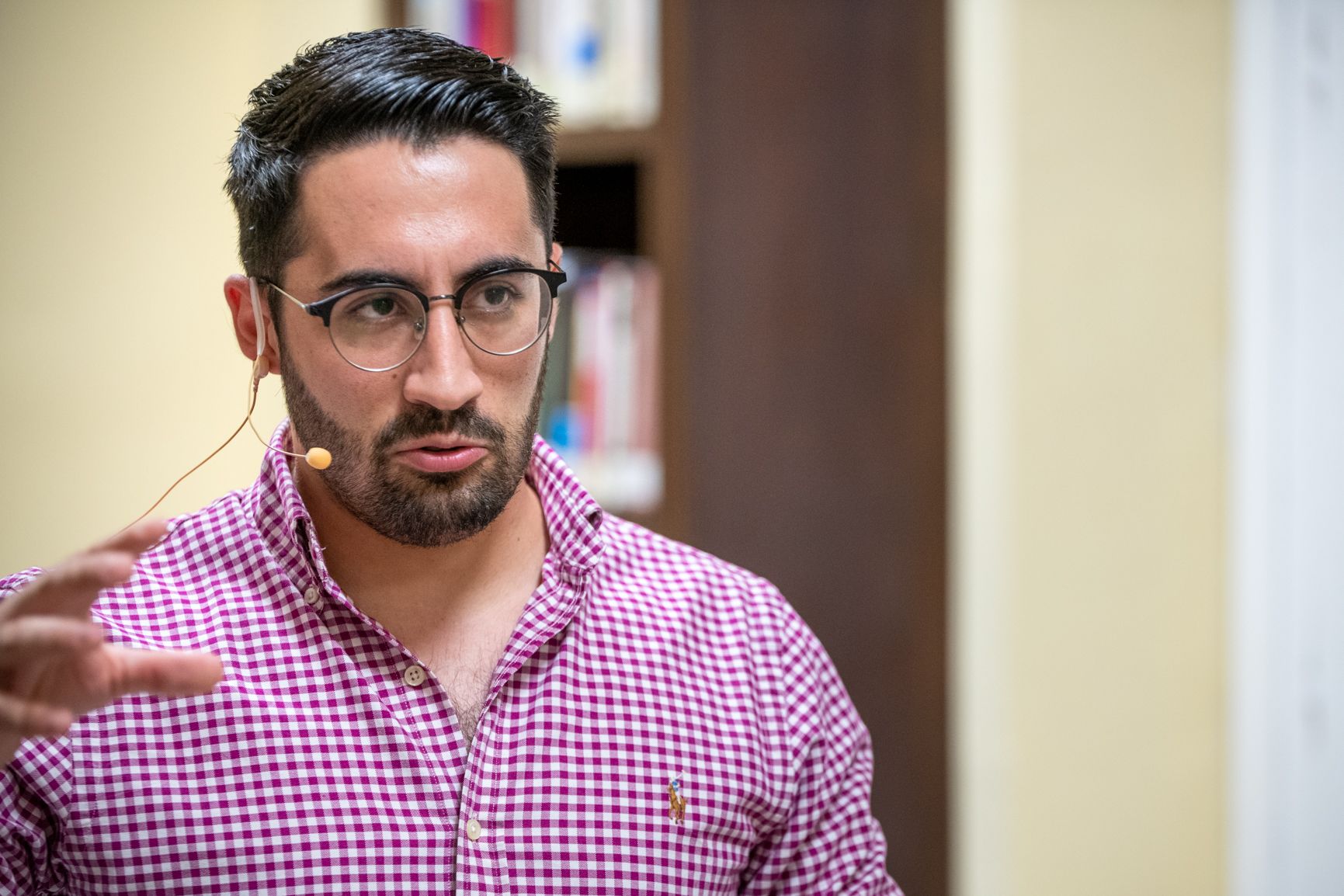 Ocaña, durante su intervención en la cata 'Ratones de biblioteca'.