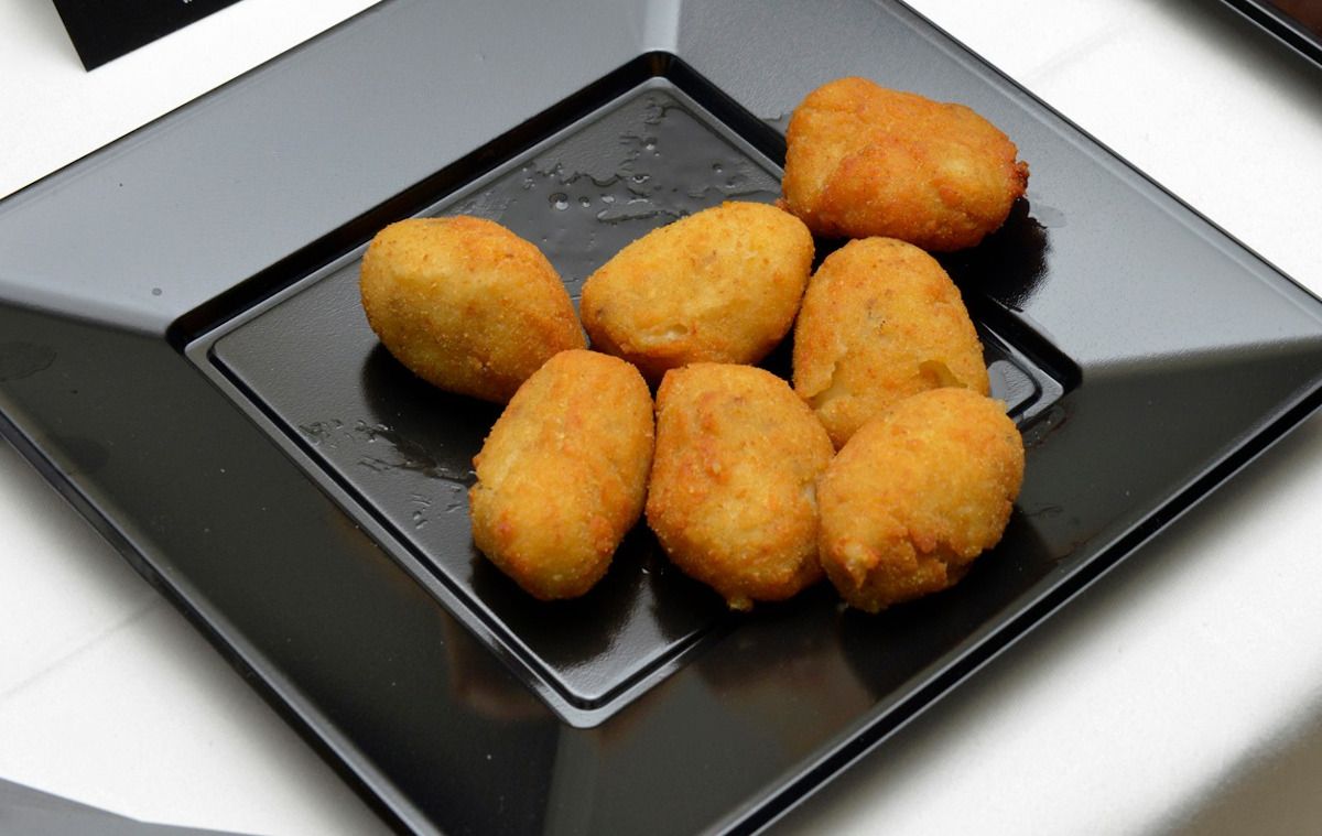 Croquetas retiradas por la posible presencia de 'Salmonella'.