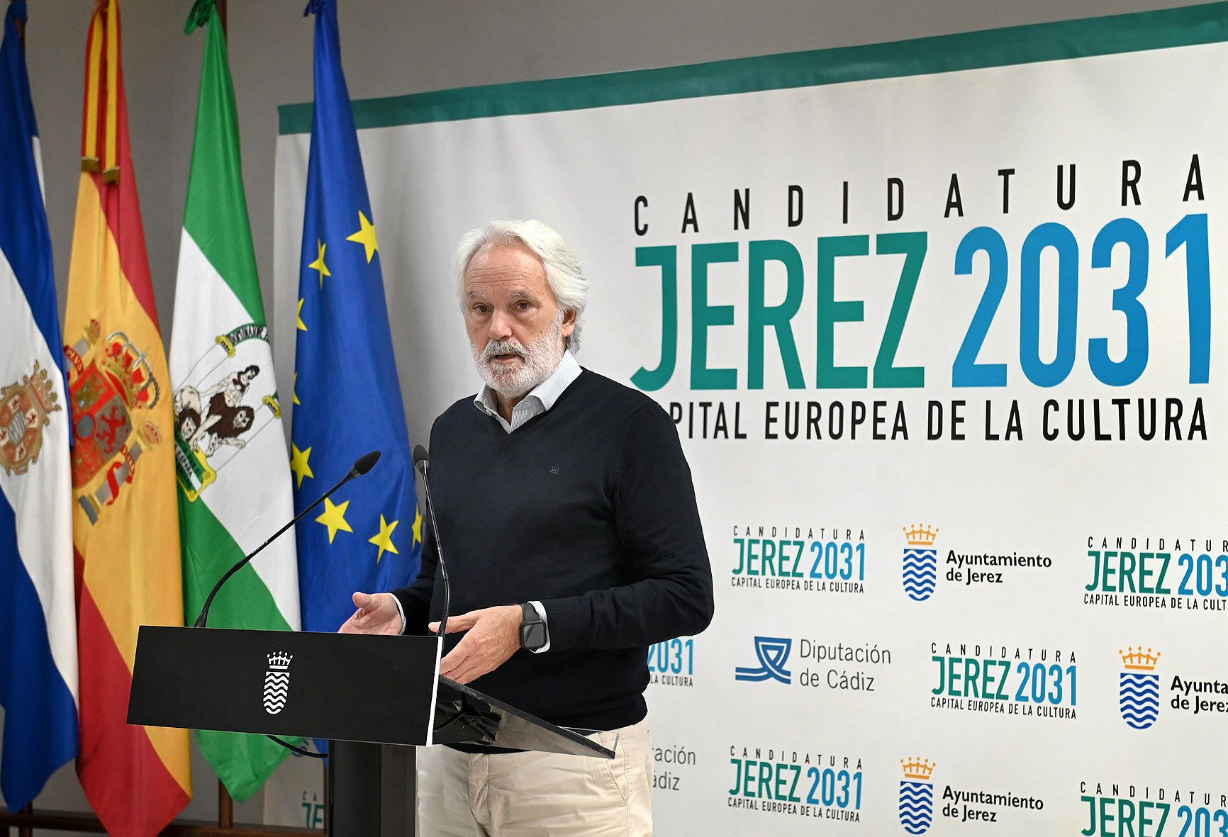 Agustin Muñoz en rueda de prensa tras la Junta de Gobierno Local.