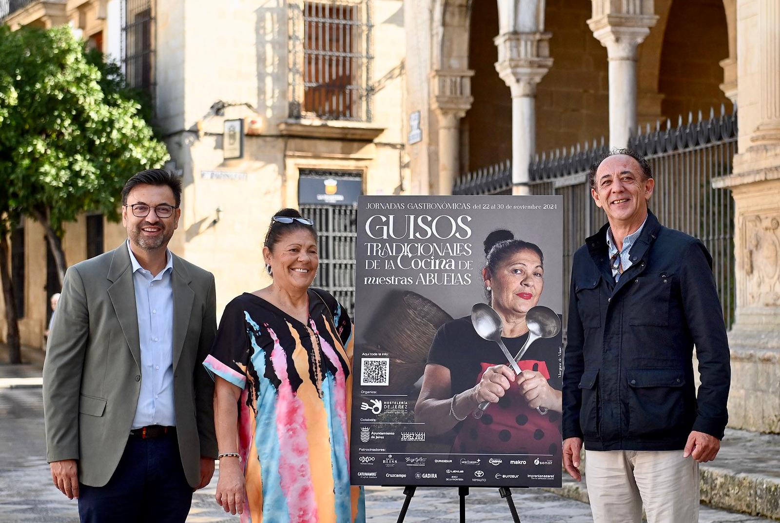 'El Cuchareo está de moda'. Responsables de la Asociación con Margara ‘De Mané’ en la presentación del cartel.