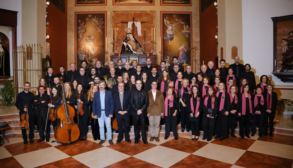 Foto grupal del Coro Santa María de Coria del Río.