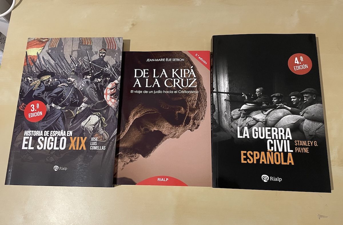 Tres títulos de la editorial Rialp muy útiles para los amantes de la historia y la fe personal.