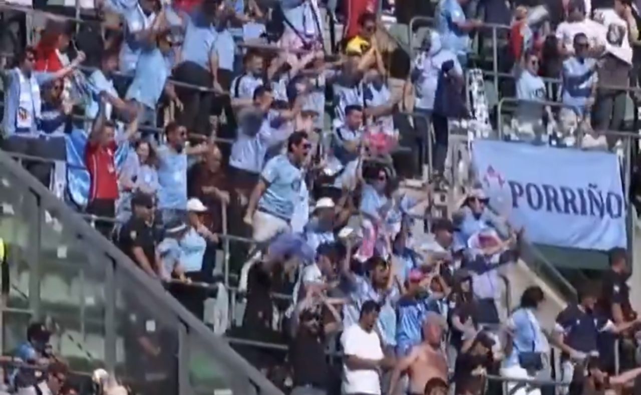 Imagen de la afición del Celta en el estadio del Real Betis.