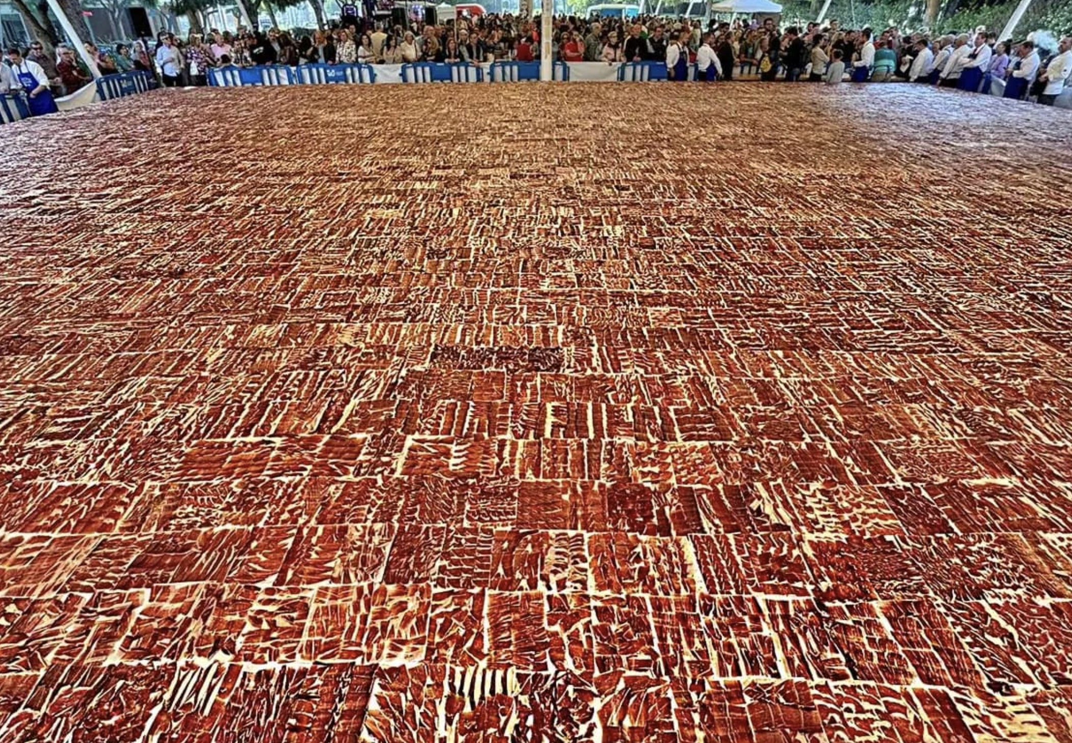 El impresionante plato de jamón que ha entrado en el récord Guinness.