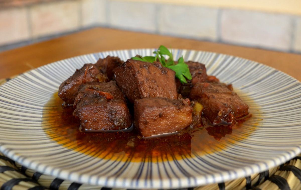 Choco riojano, una de las propuestas para disfrutar de la Ruta de la tapa de Peñaflor, en Sevilla. 