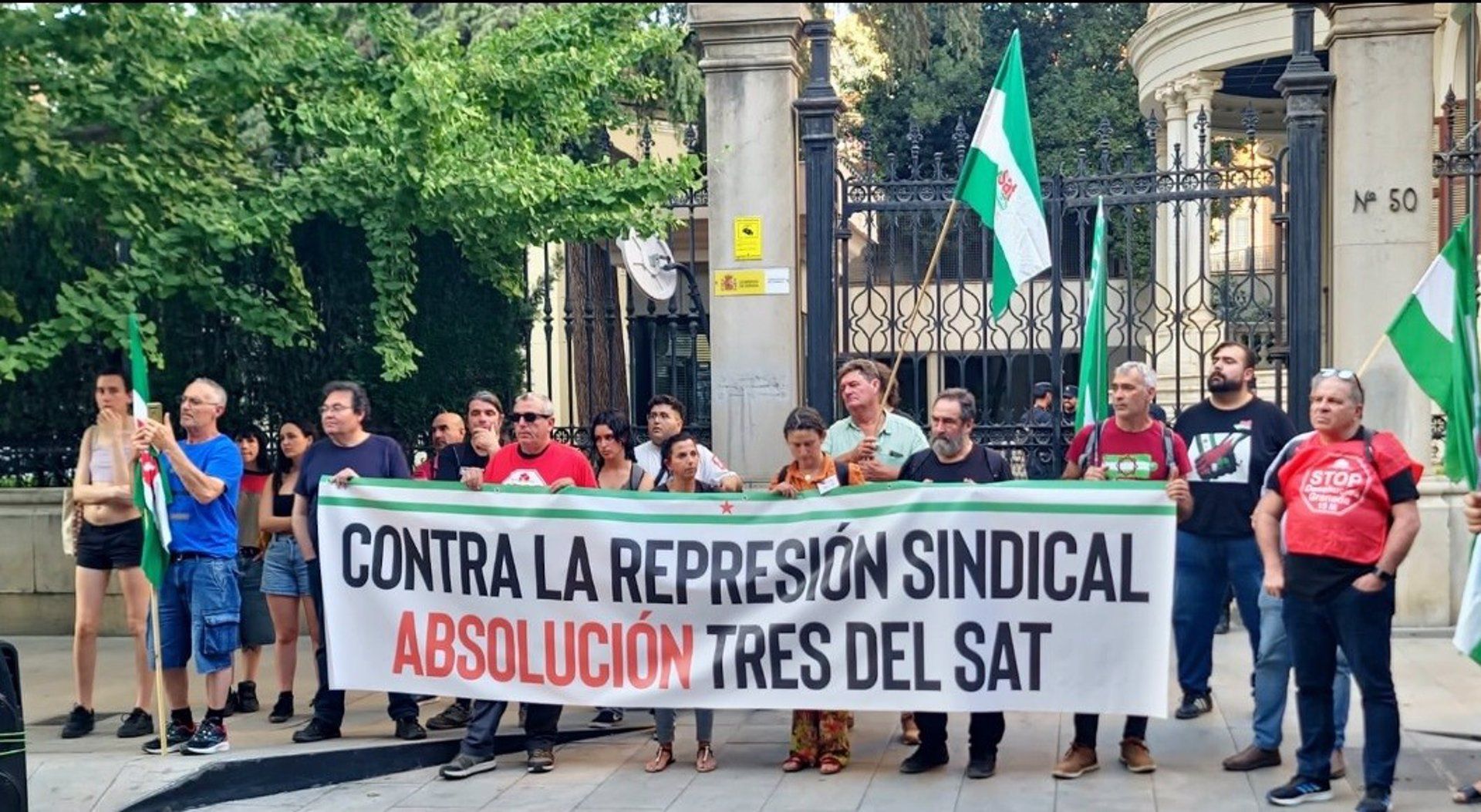 Concentración en solidaridad con los sindicalistas del SAT.