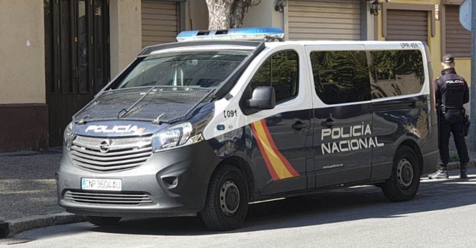 Imagen de archivo de un furgón de la Policía Nacional en la avenida de México, en Jerez.