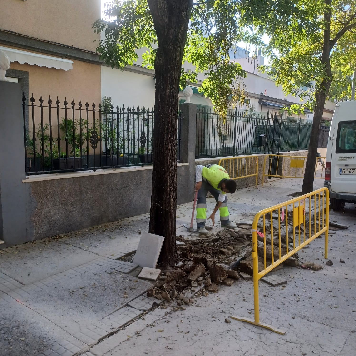 Las obras en la céntrica barriada de España de Jerez.