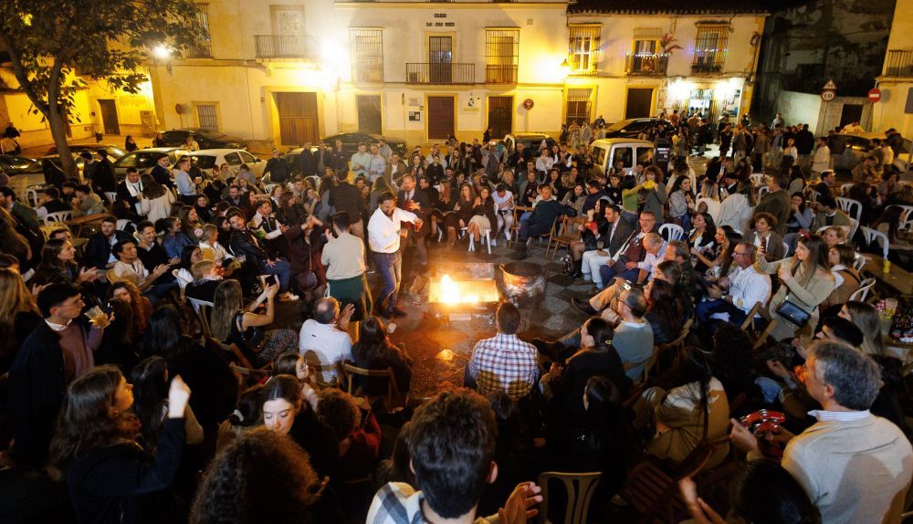 Zambomba en la plaza de San Lucas de Jerez, el pasado fin de semana.