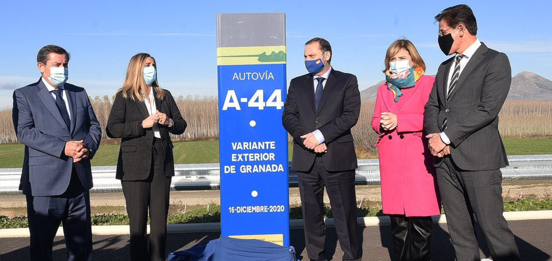 Ábalos, en una inauguración en Granada.