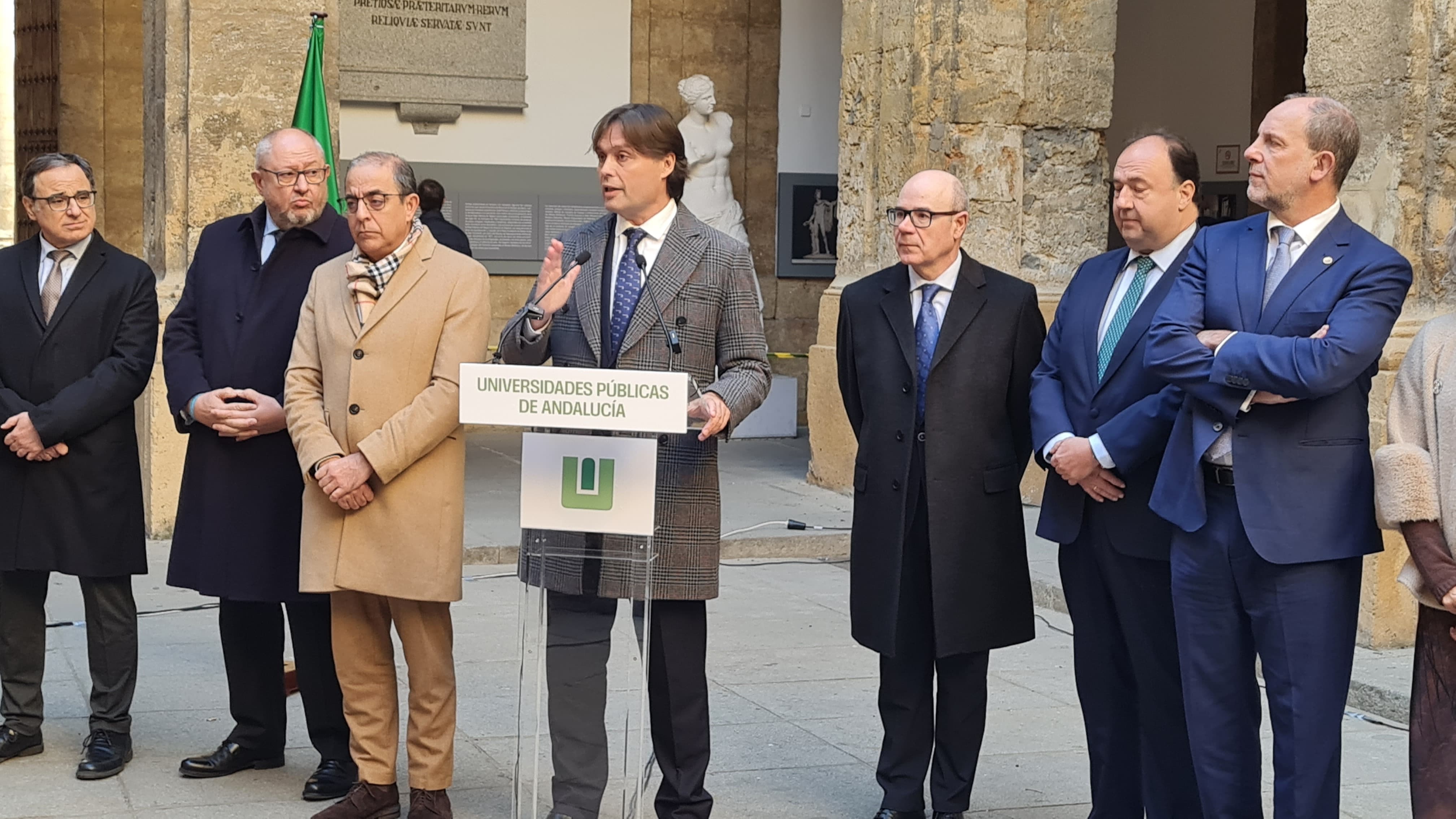 Los rectores de las universidades públicas andaluzas, en rueda de prensa, este martes.