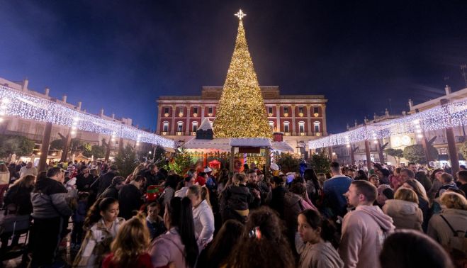 Inauguración de la Casa de Papá Noel.