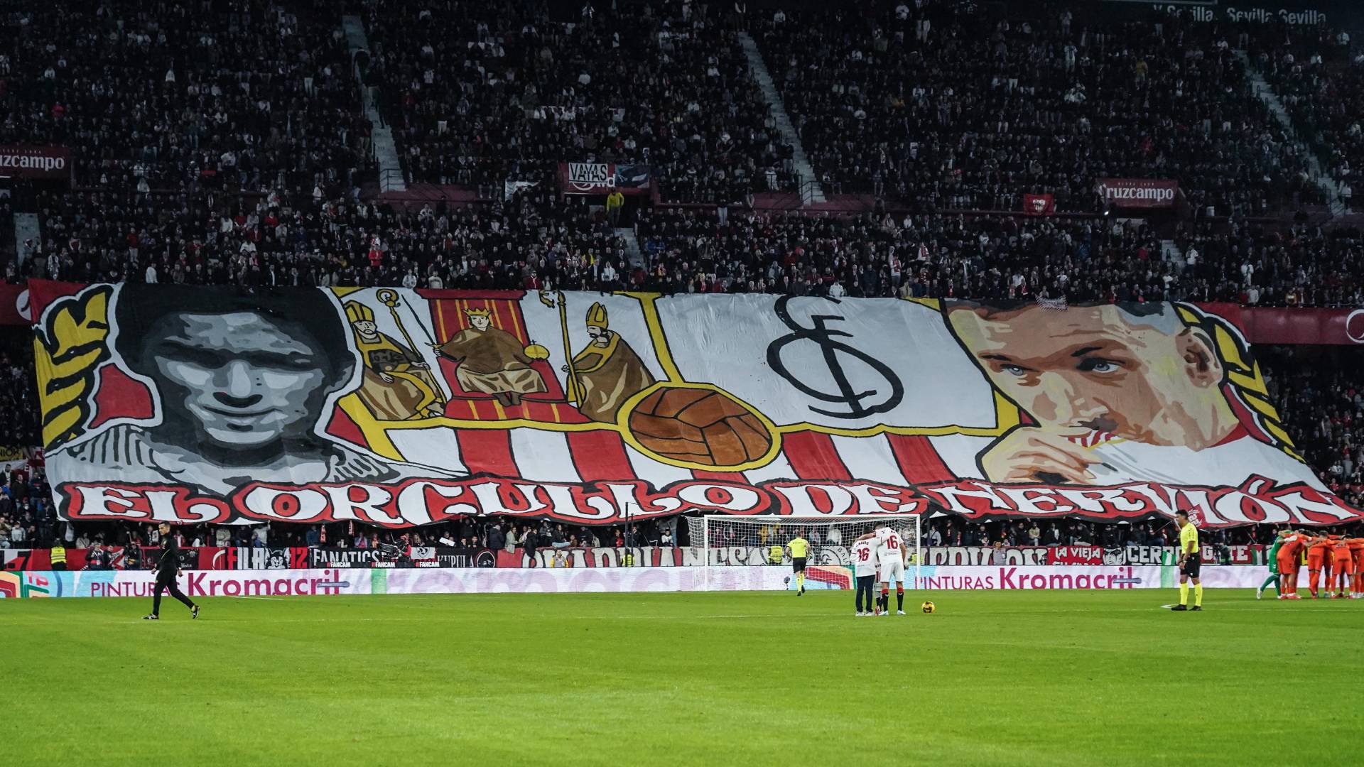 Tifo de despedida a Jesús Navas.