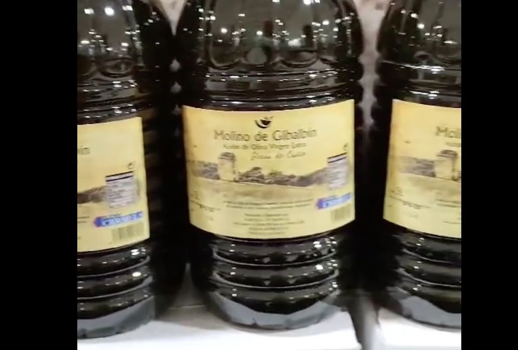 Ni Carrefour, ni Alcampo: el super de Cádiz que tiene un aceite de oliva virgen extra a precio imbatible.