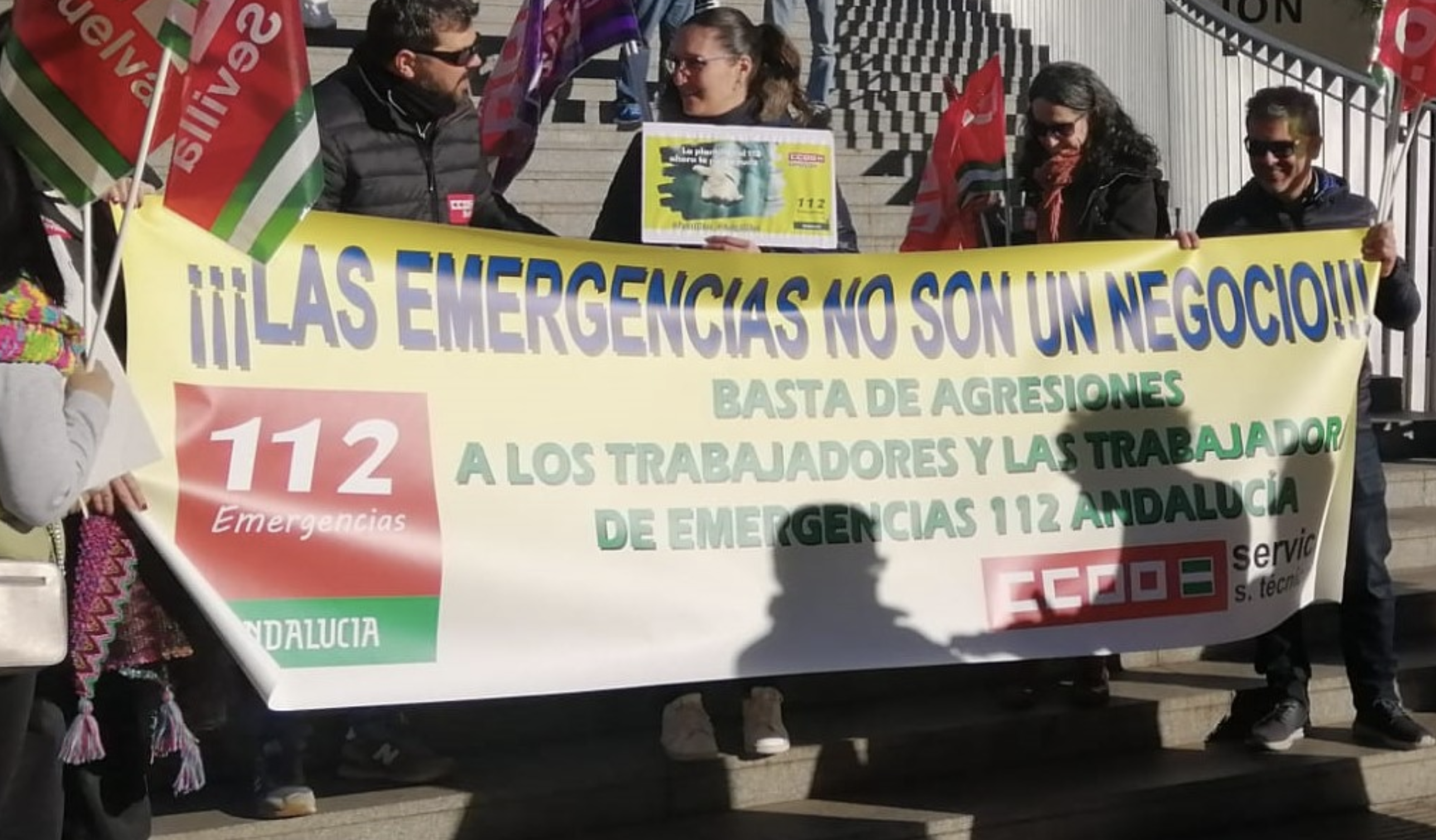 Una protesta de trabajadores de Emergencias 112.