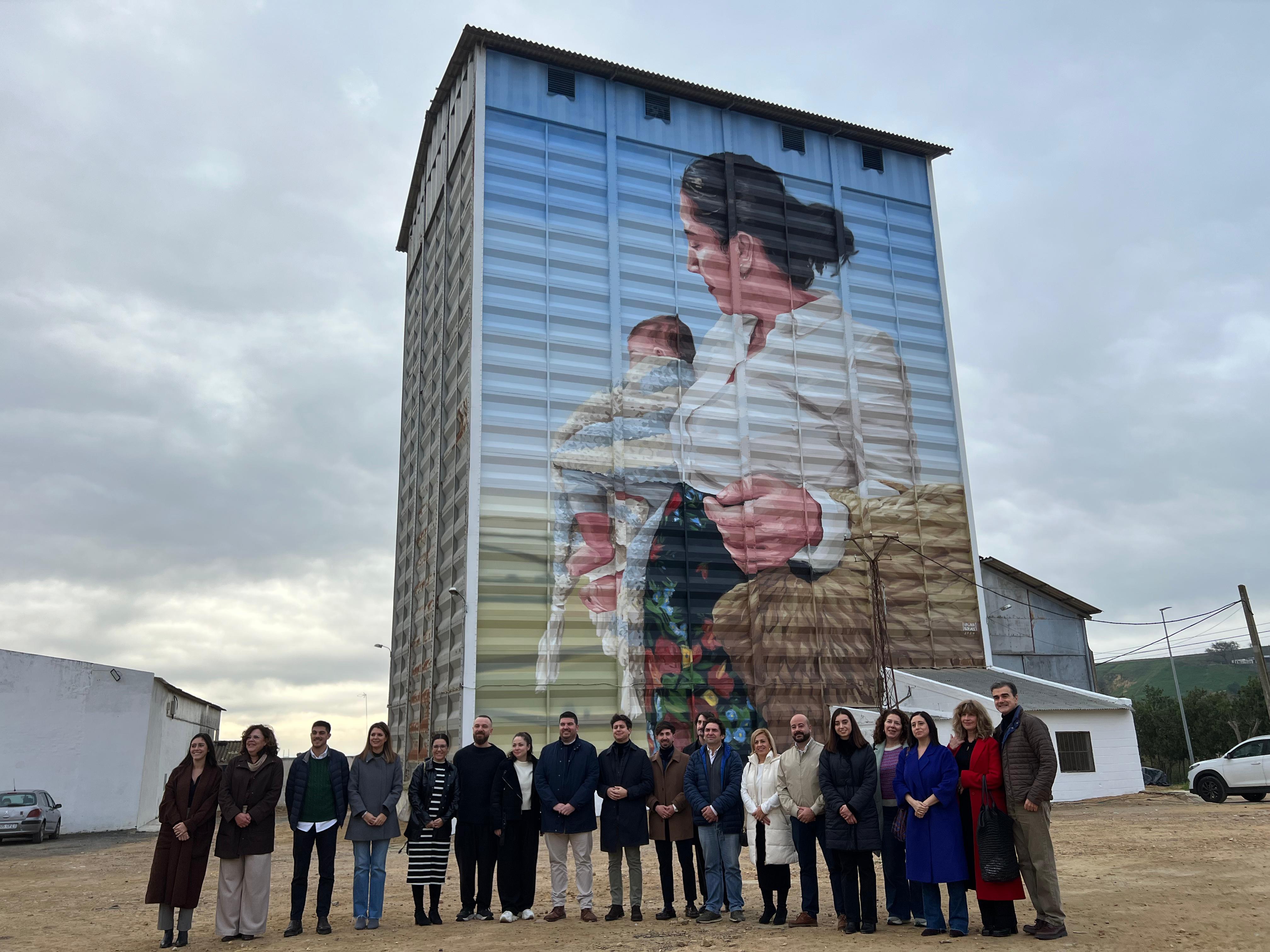 Inaguración de la obra de Virginia Bersabé en el Silo de El Viso del Alcor.